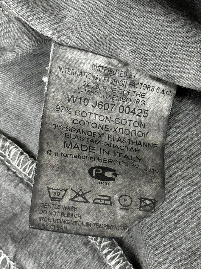 Dirk Bikkembergs AW2010 Dirk Bikkembergs Grey Washed Pleats Shirt Size US L / EU 52-54 / 3 - 13 Thumbnail
