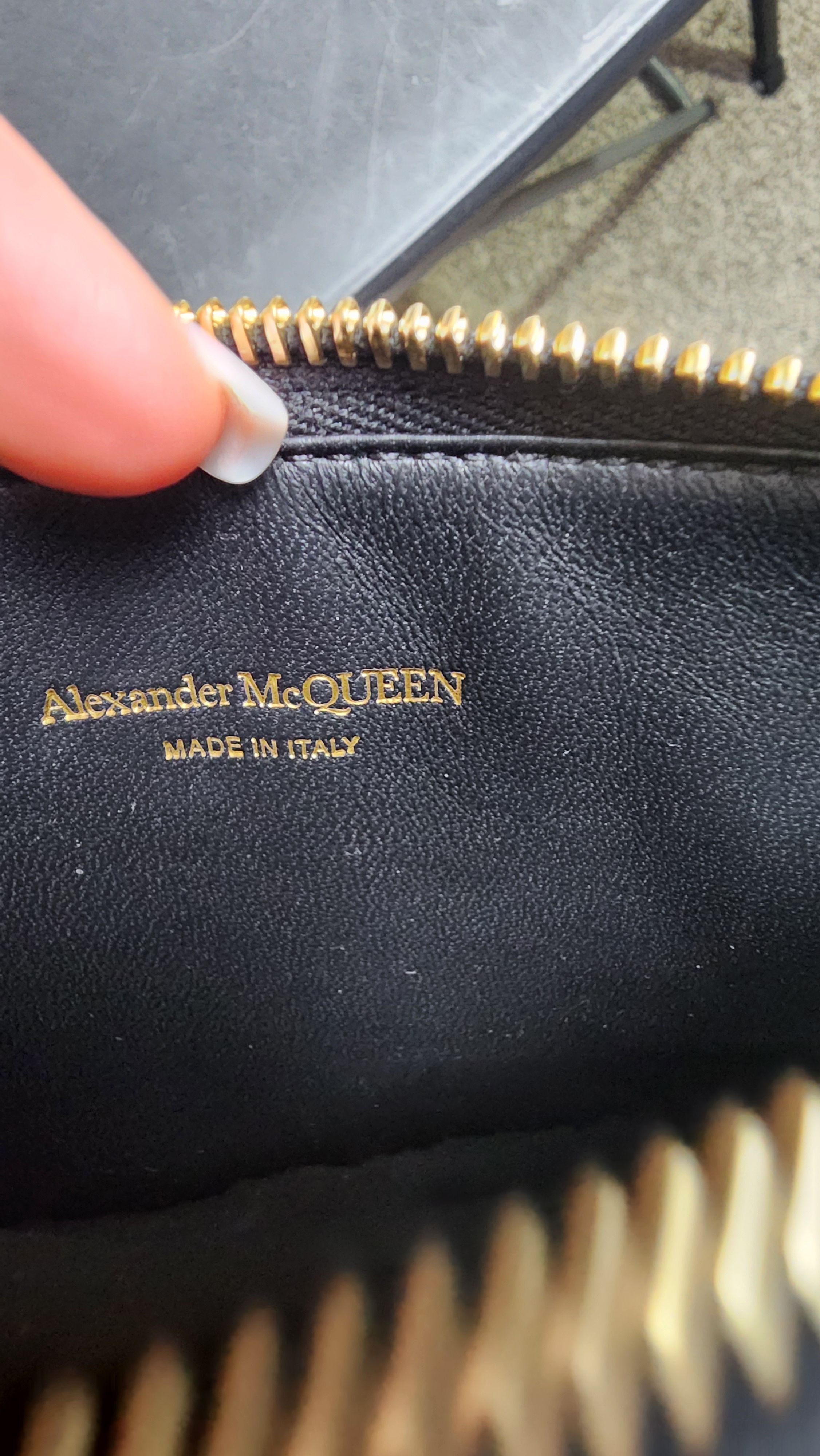 Alexander McQueen Alexander McQueen Flat Card Wallet Zip Black Croc Skull Size ONE SIZE - 16 Thumbnail