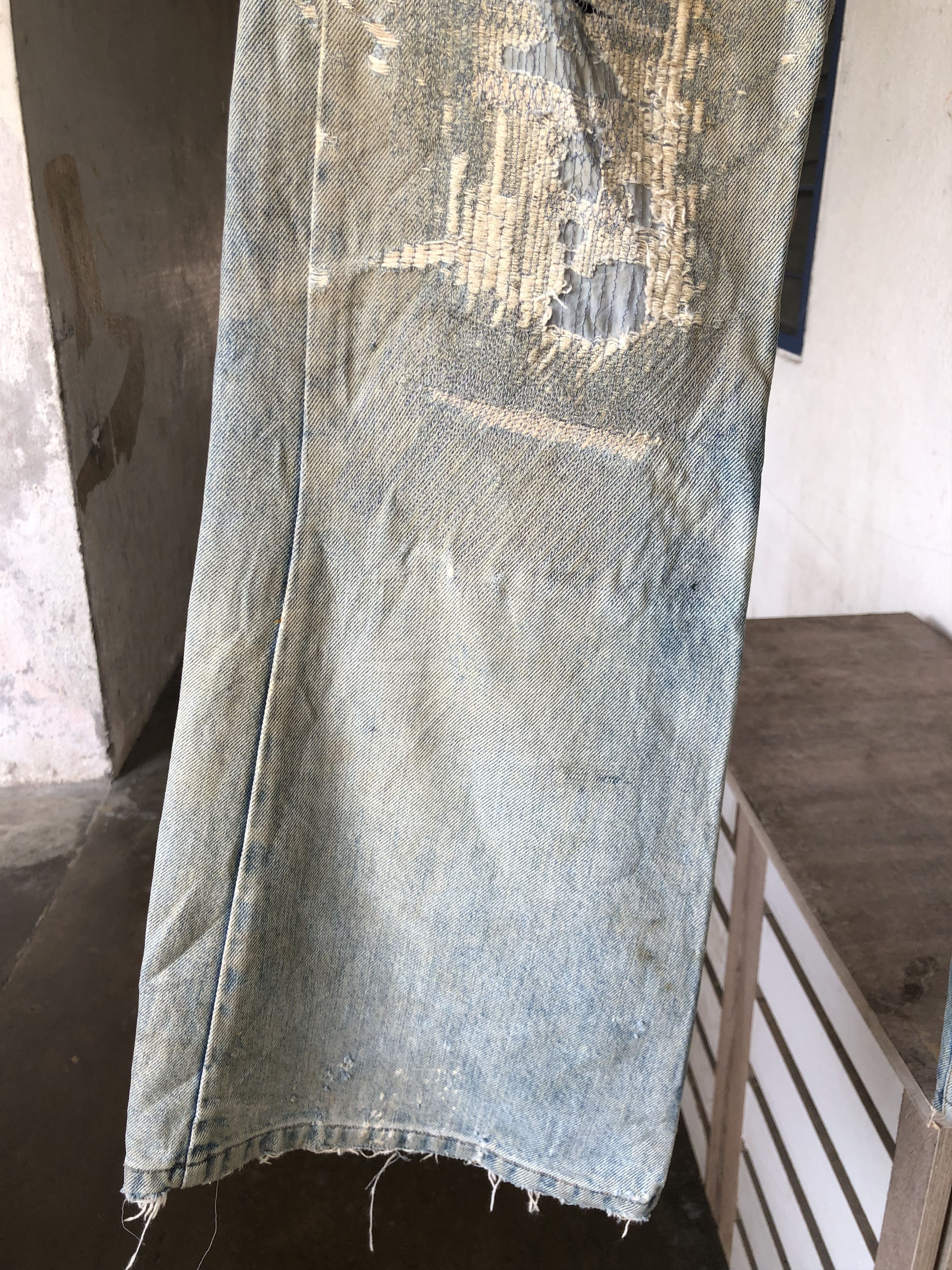 Levi's Vintage 90s Levis Distressed Denim Flare Pants Size US 29 - 4 Thumbnail