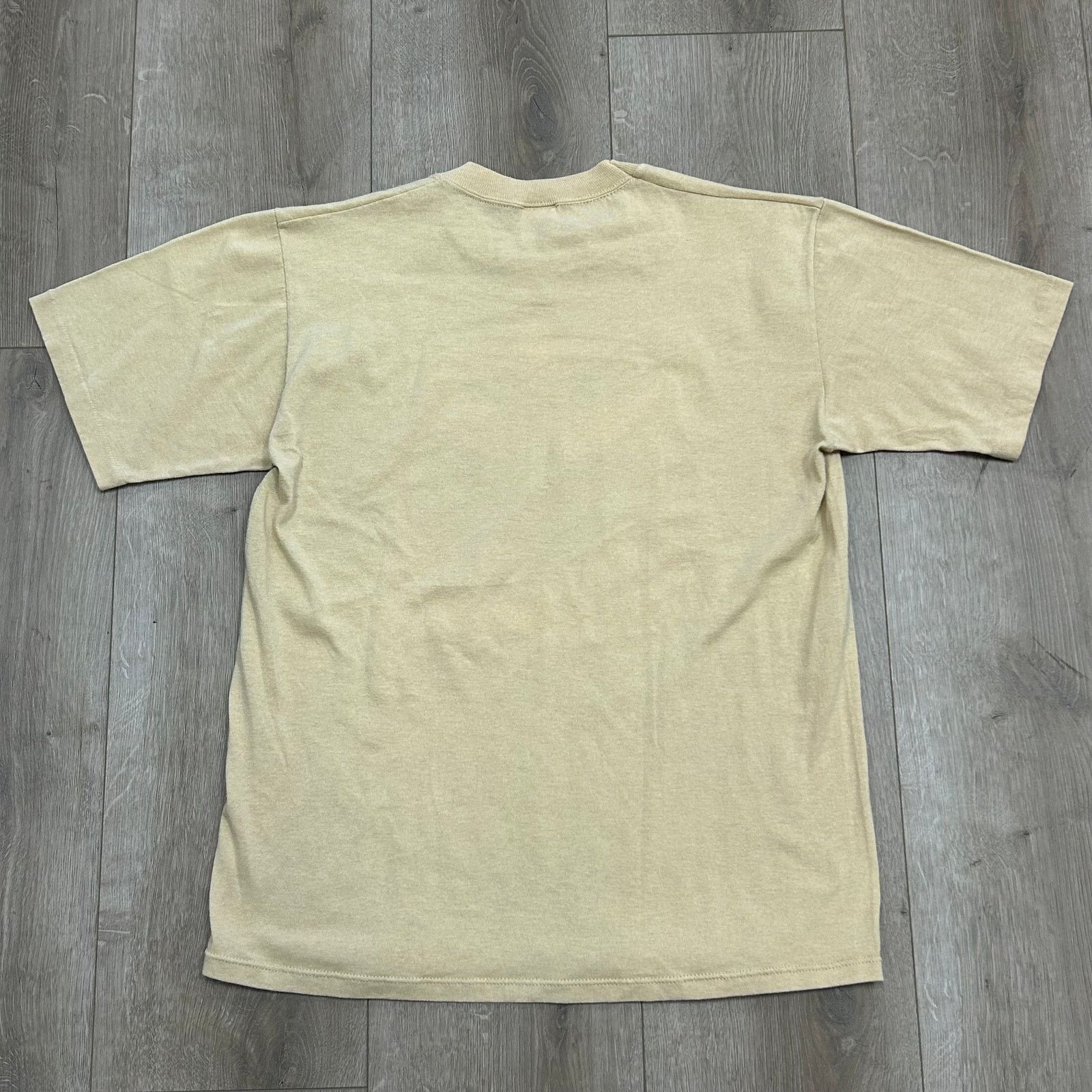 Vintage vintage 1988 Folsom Rodeo Bull Riding Brown Tee Size Small Size US S / EU 44-46 / 1 - 4 Thumbnail