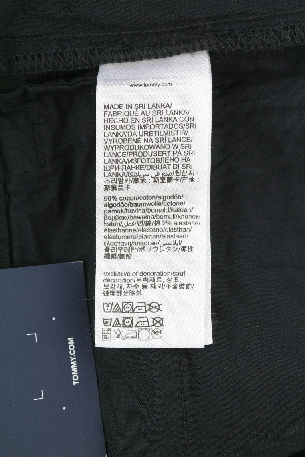 Tommy Hilfiger AIDEN BAGGY CARGO W32/L32 Black Textured Zip Trousers 85169 Size US 32 / EU 48 - 8 Thumbnail