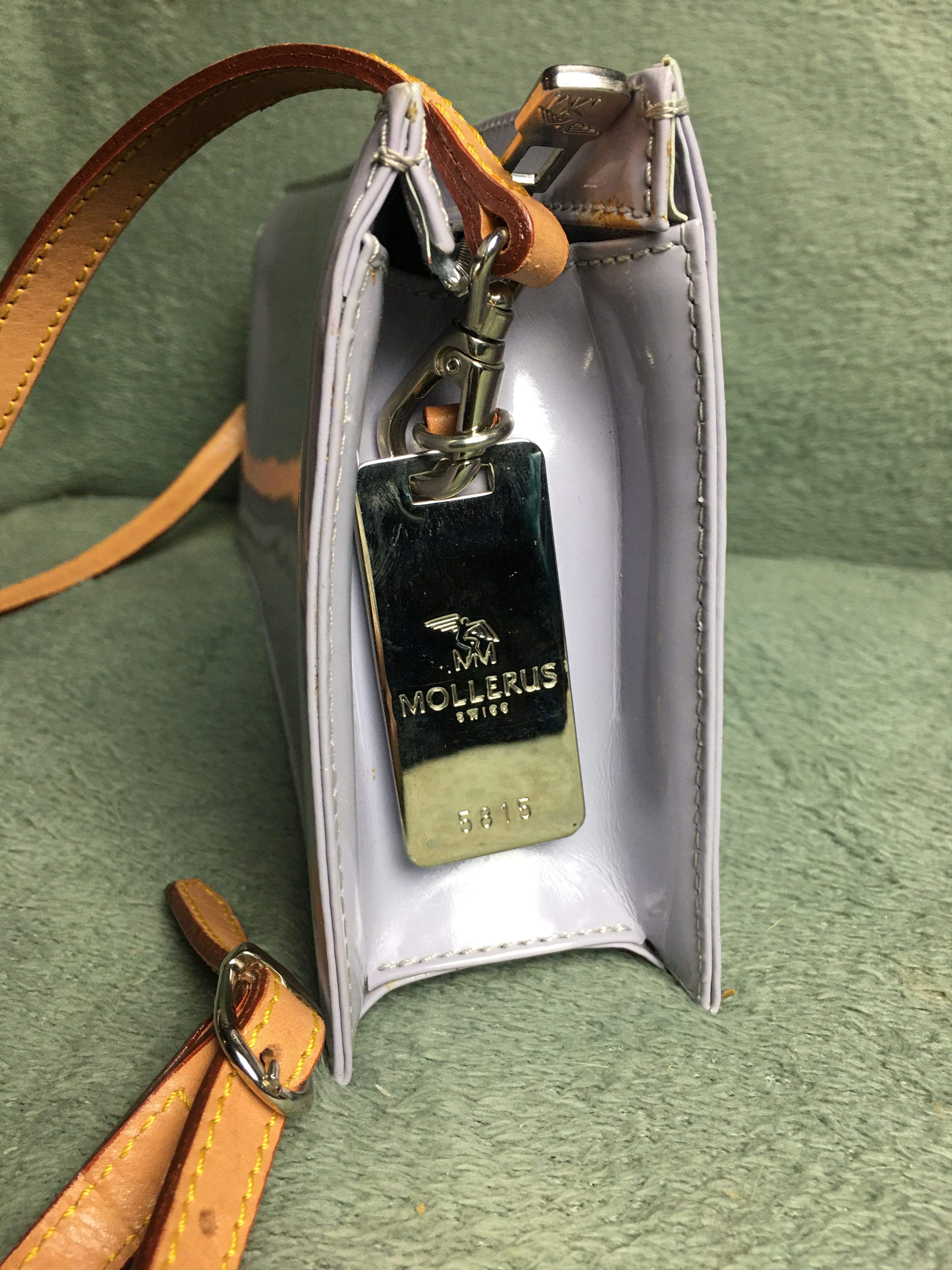 Maison Mollerus Maison Mollerus Patent Leather Crossbody Shoulder Bag Size ONE SIZE - 4 Thumbnail
