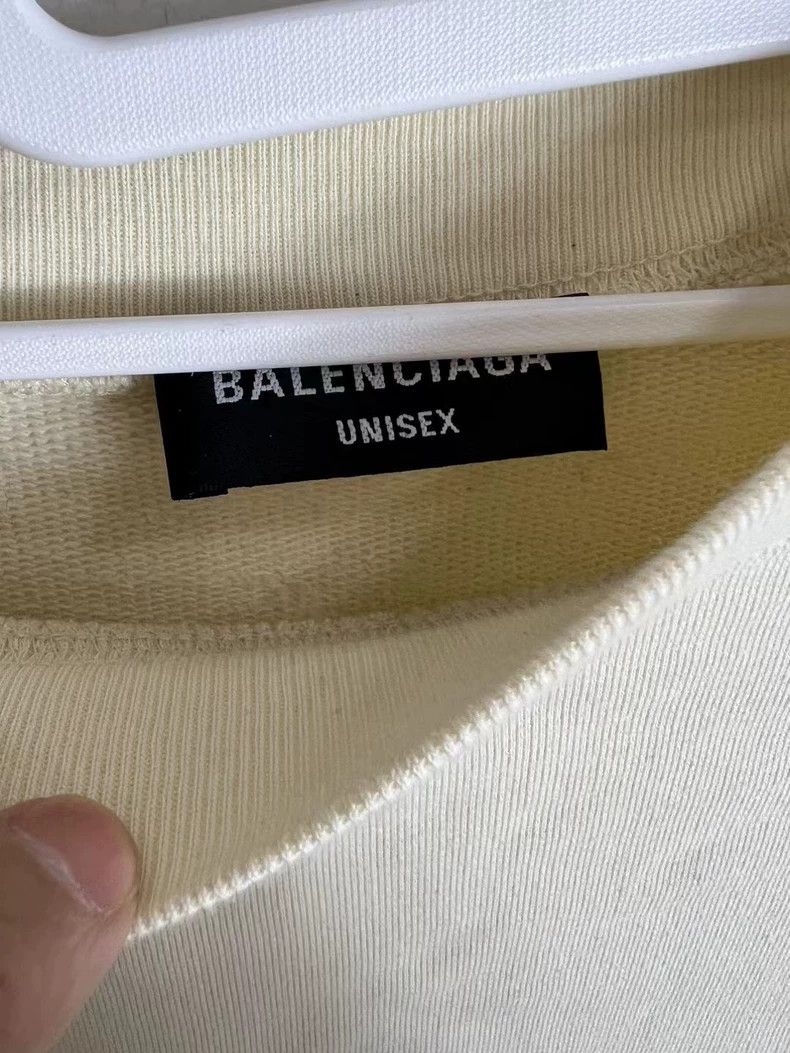 Balenciaga Balenciaga String label lock destroys sweater Size US S / EU 44-46 / 1 - 3 Thumbnail