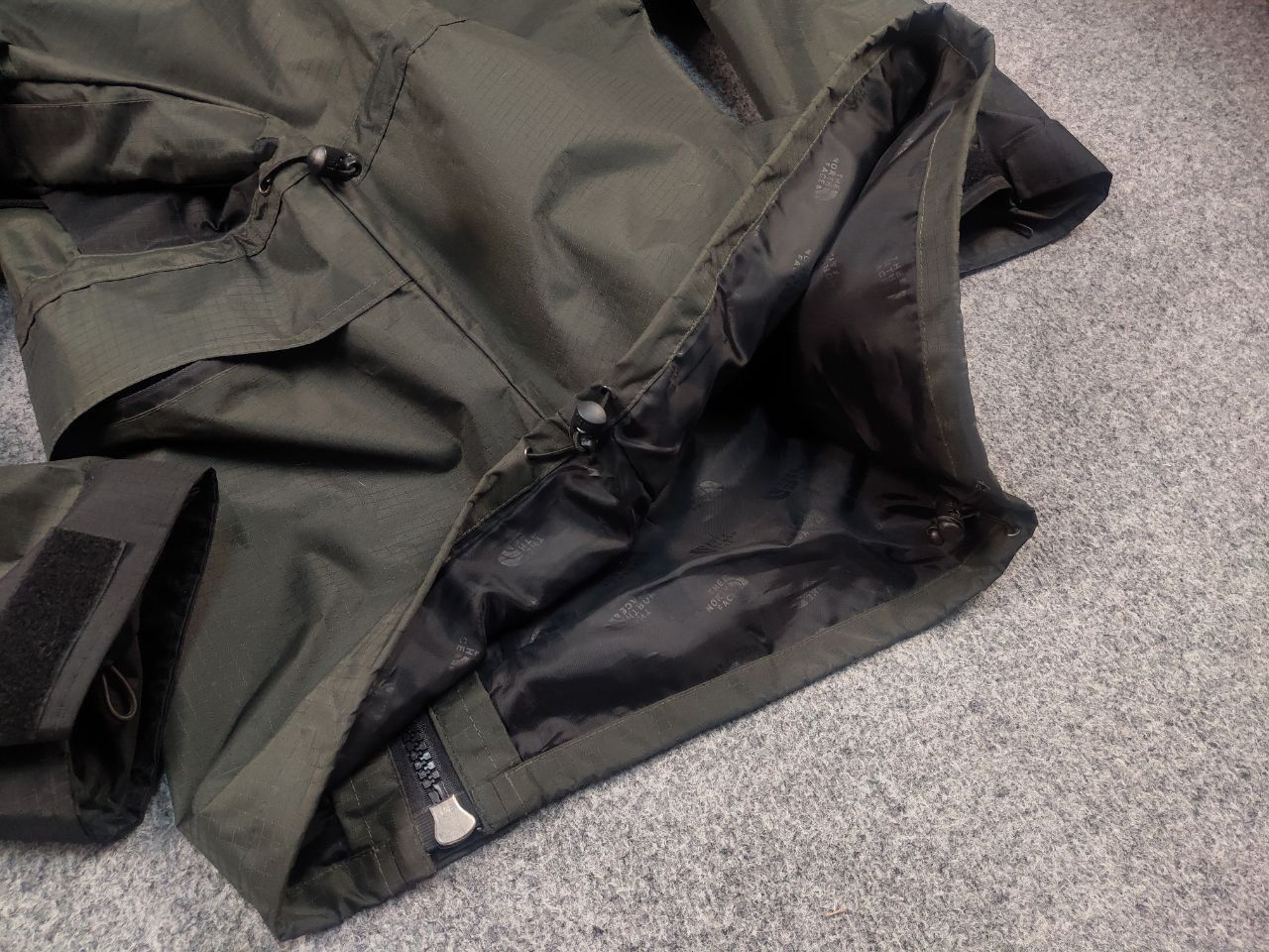 The North Face Vintage 90's The North Face summit gore tex mountain Jacket Size US L / EU 52-54 / 3 - 10 Thumbnail