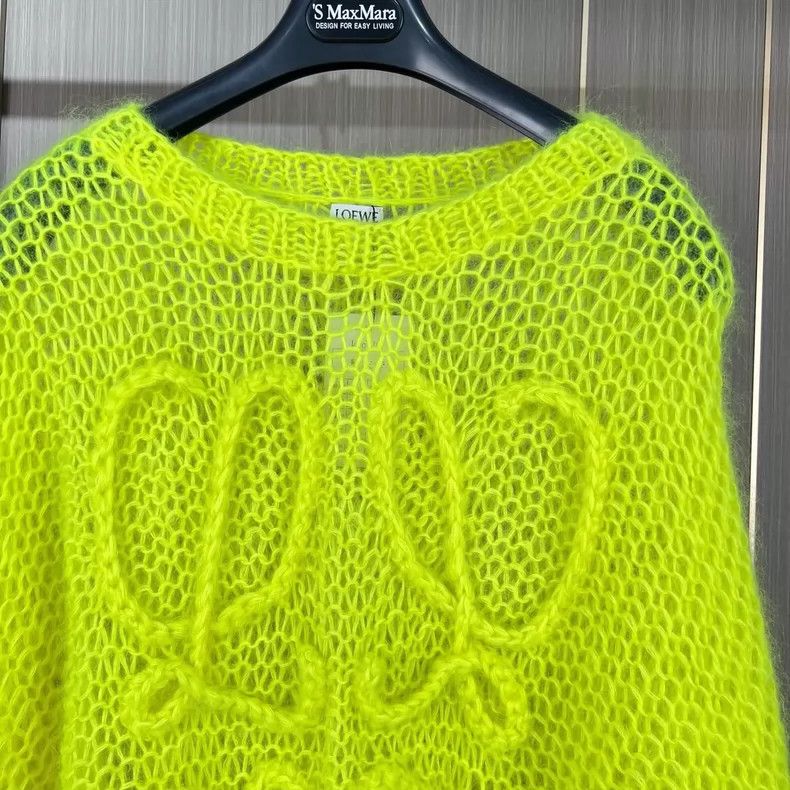 Loewe Loewe Big Logo knit sweater Size S / US 4 / IT 40 - 3 Thumbnail