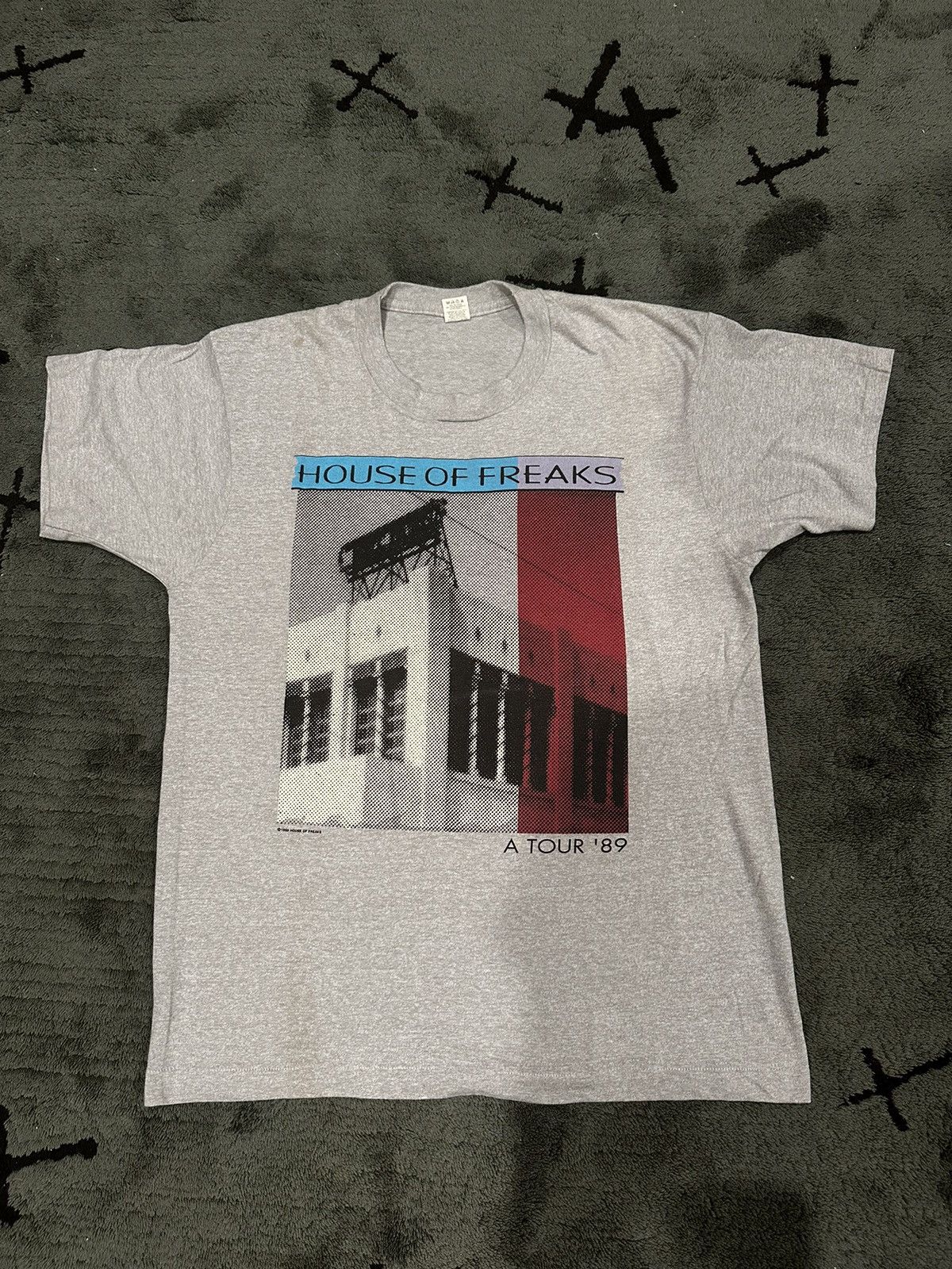Band Tees × Vintage Vintage 1989 “House Of Freaks” Band Tee Size US XL / EU 56 / 4 - 1 Thumbnail