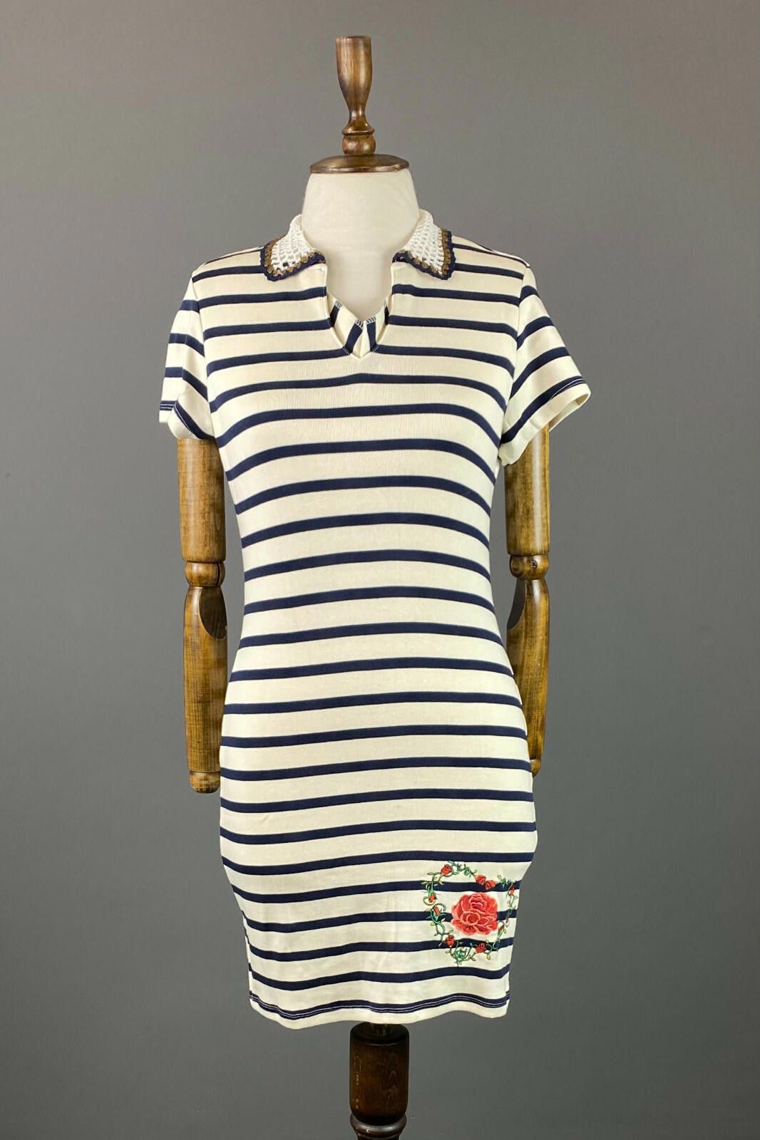 Desigual Desigual White Stripe Bodycon A-Line Dress Size S Size S / US 4 / IT 40 - 1 Thumbnail