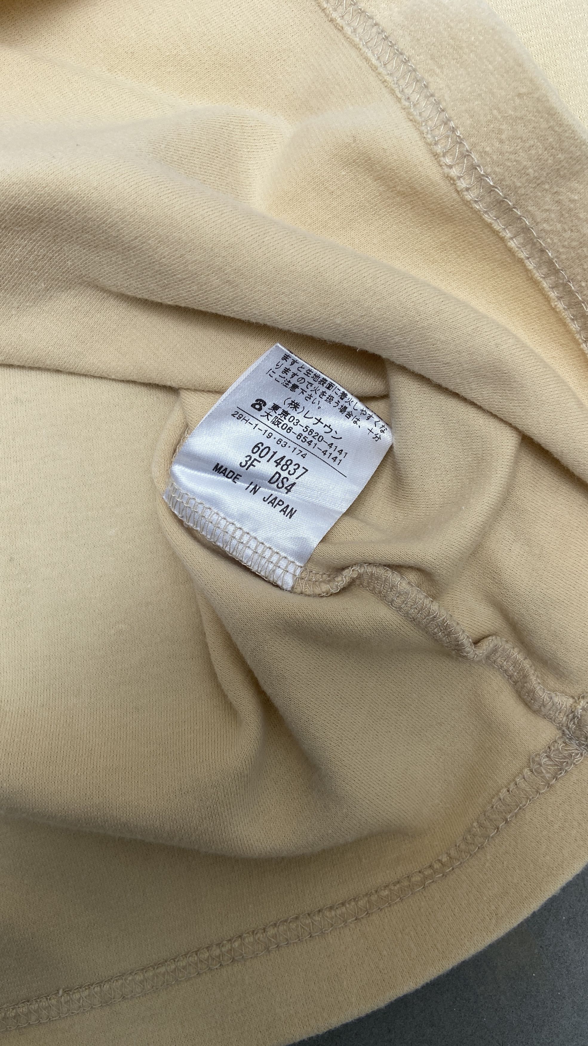 Aquascutum Aquascutum Beige Long Sleeve Tees T Shirt Size US S / EU 44-46 / 1 - 5 Thumbnail