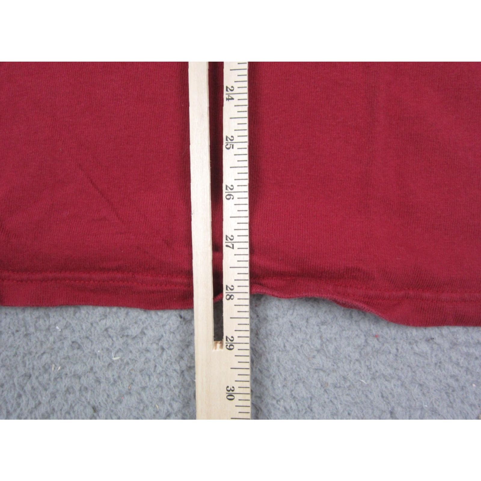Champion Vintage Champion Shirt Mens L Red Short Sleeve 90s Logo Crew Neck Athletic Classic T-Shirt Size US L / EU 52-54 / 3 - 7 Thumbnail