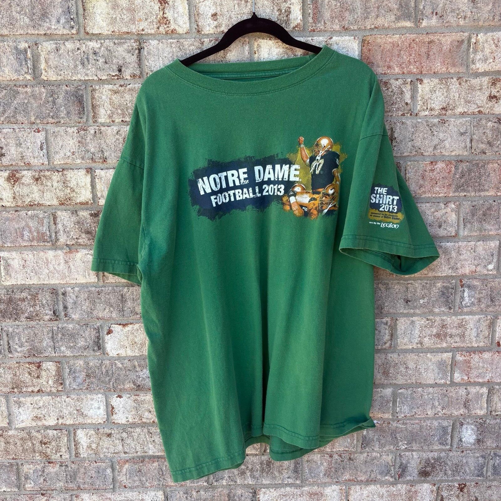 Majestic Vintage Notre Dame football T-shirt Size US XXL / EU 58 / 5 - 8 Thumbnail