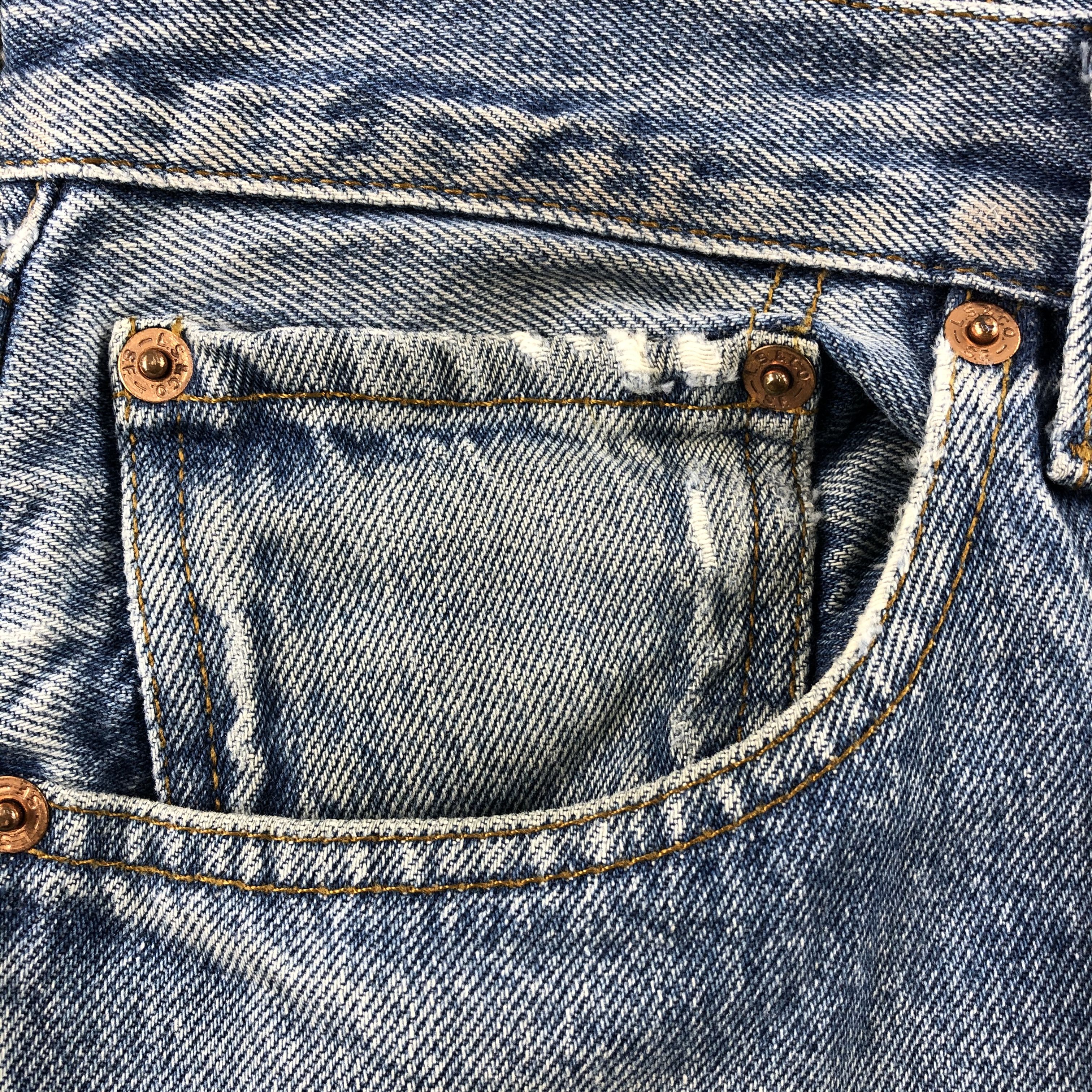 Levi's Vintage 90s Levi's 501 Jeans Distressed Denim KJ837 Size US 32 / EU 48 - 10 Thumbnail