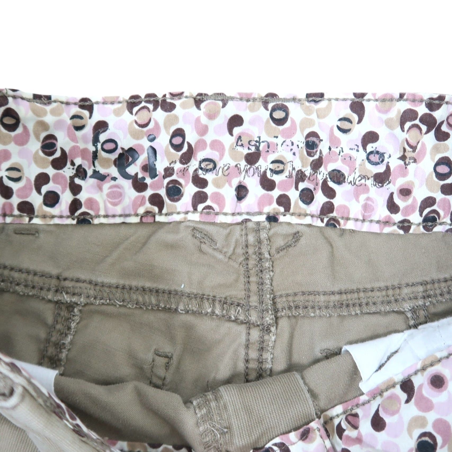 L.E.I. VINTAGE Y2K LEI khaki brown low rise bermuda shorts 7 Women Bermuda Casual Cotton Inseam 13" Rise 7.5" Spring Summer Size 28" / US 6 / IT 42 - 4 Thumbnail
