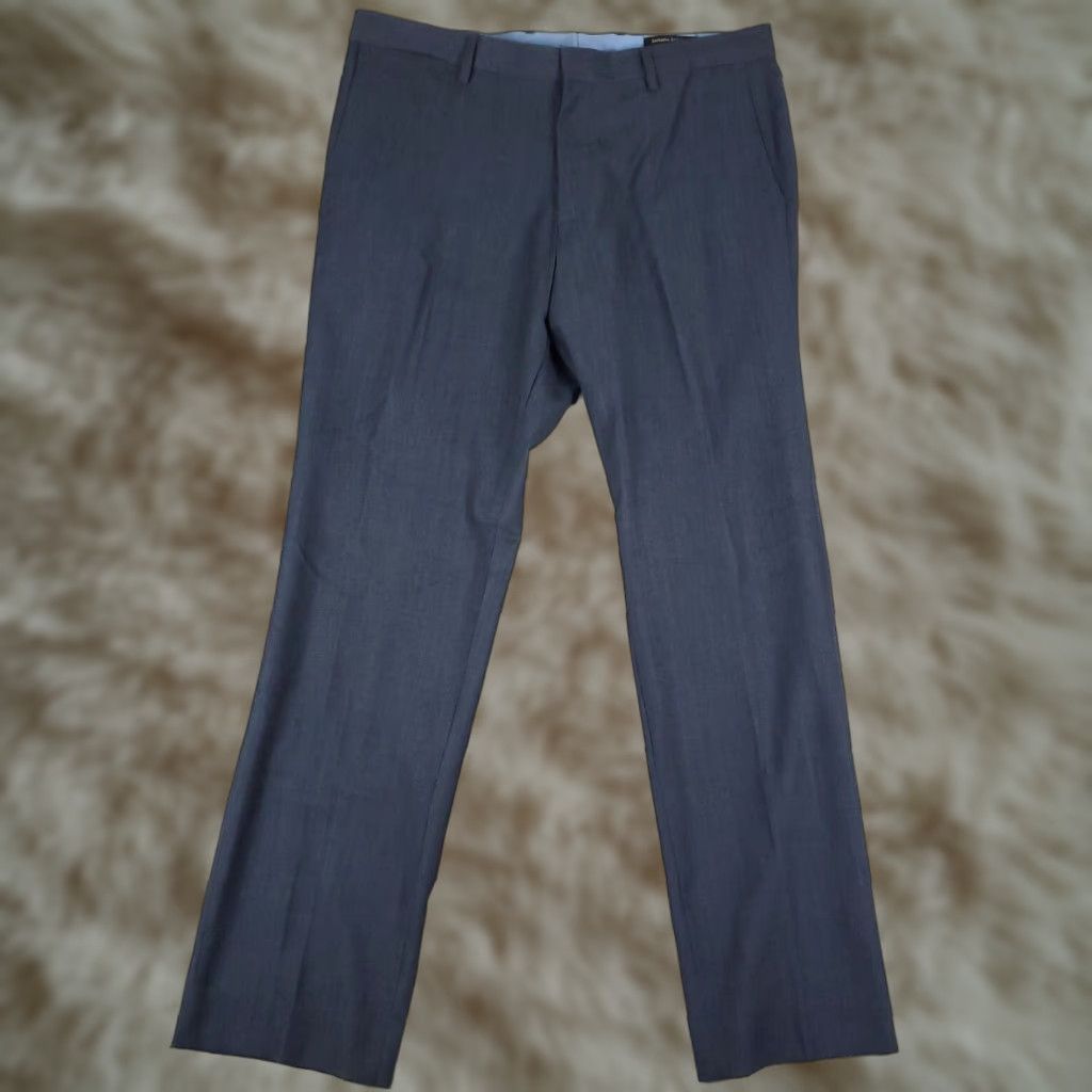 Banana Republic Banana Republic Chino Pants Mens 35x32 Blue Wool Modern Slim Fit Straight Size US 35 - 1 Thumbnail
