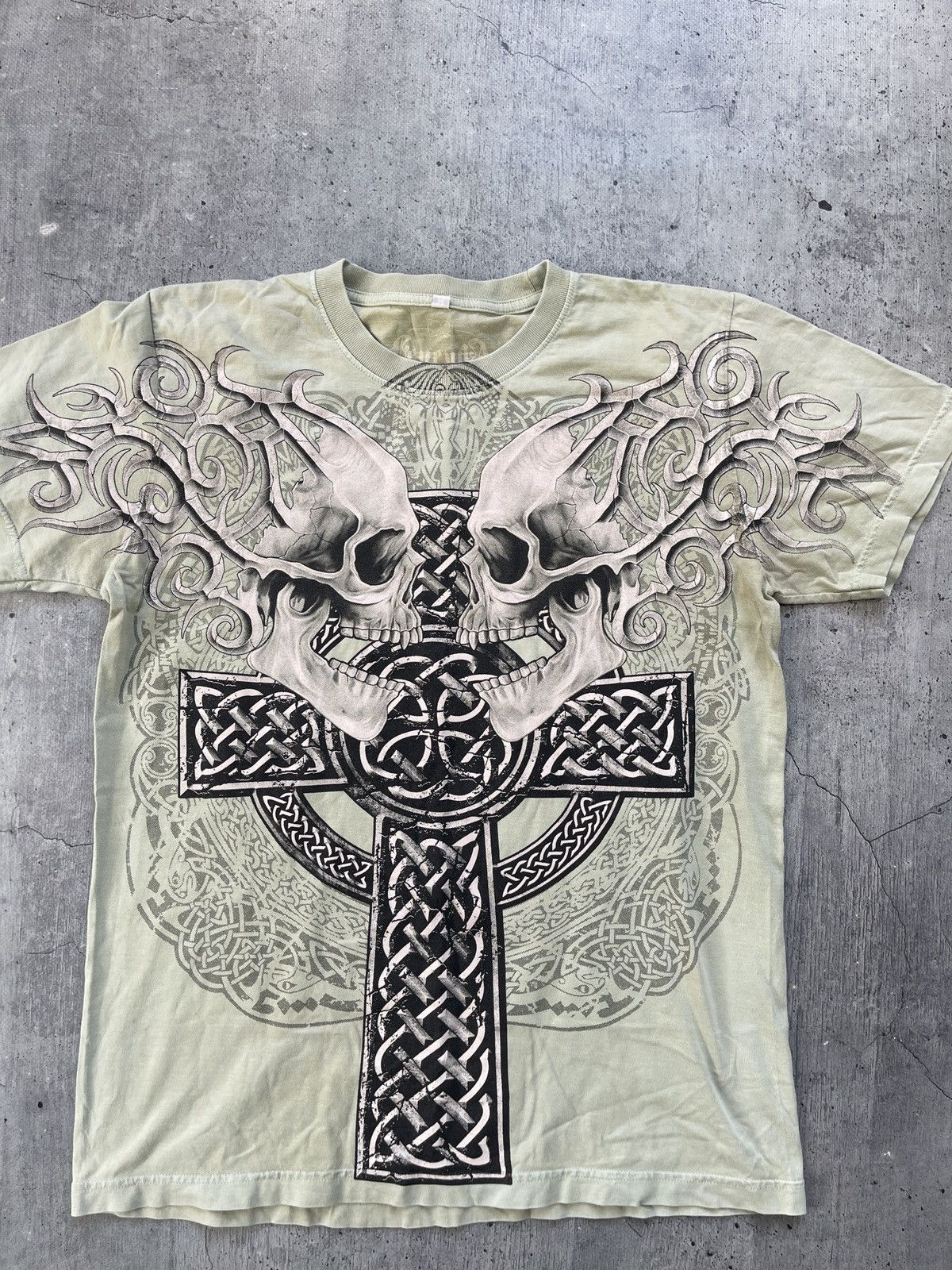 Vintage Vintage 90s Crazy Skull With Bats Grunge Graphic Tshirt Size US M / EU 48-50 / 2 - 2 Thumbnail