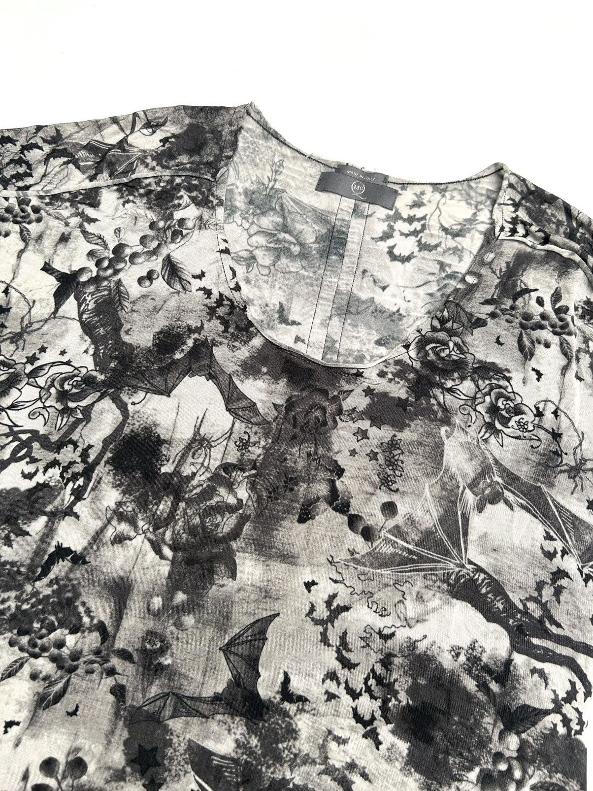 McQ Alexander McQueen Alexander McQueen McQ Bat All Over Print T-Shirt Viscose Size XS / US 0-2 / IT 36-38 - 3 Thumbnail