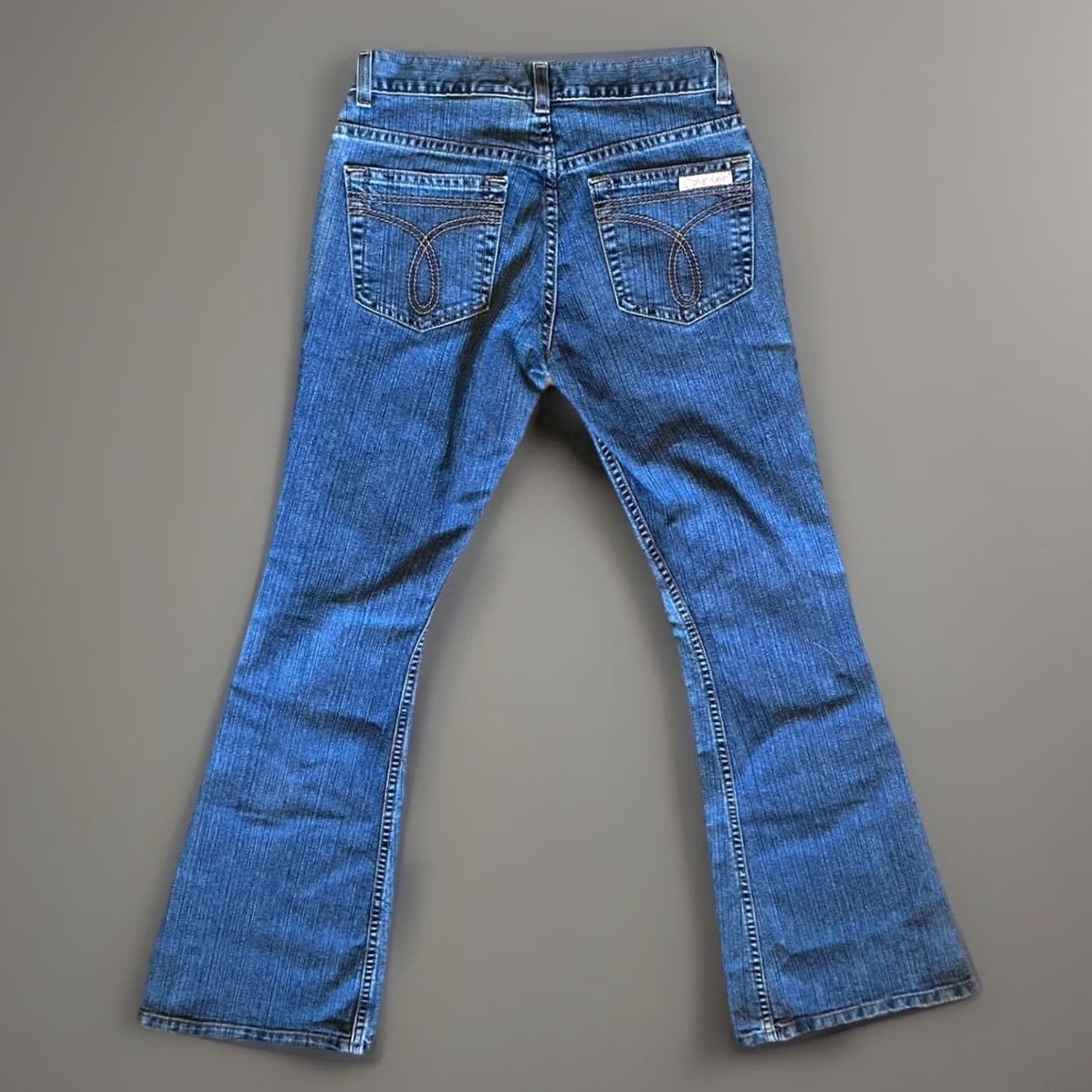 Calvin Klein VINTAGE Calvin Klein Jeans Womens 5 Blue Mid Rise Flare Denim Y2K Jeans Size 27" / US 4 / IT 40 - 2 Thumbnail