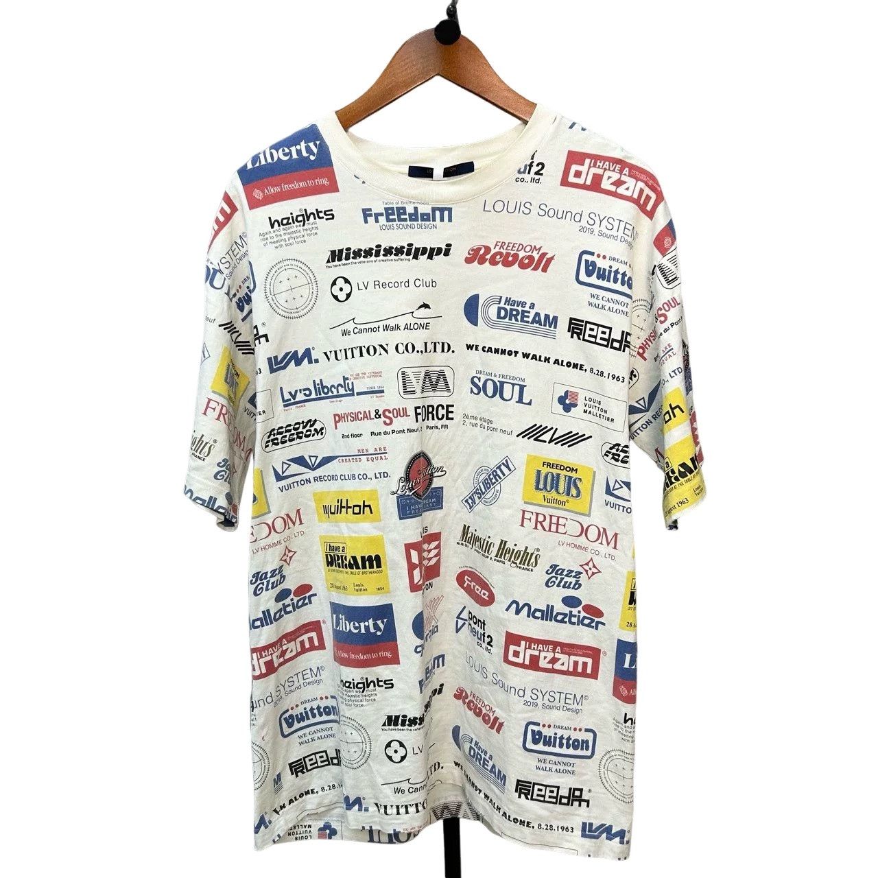 Louis Vuitton Louis Vuitton Freedom Graphic Print T-Shirt Size XXL Size US XXL / EU 58 / 5 - 1 Thumbnail