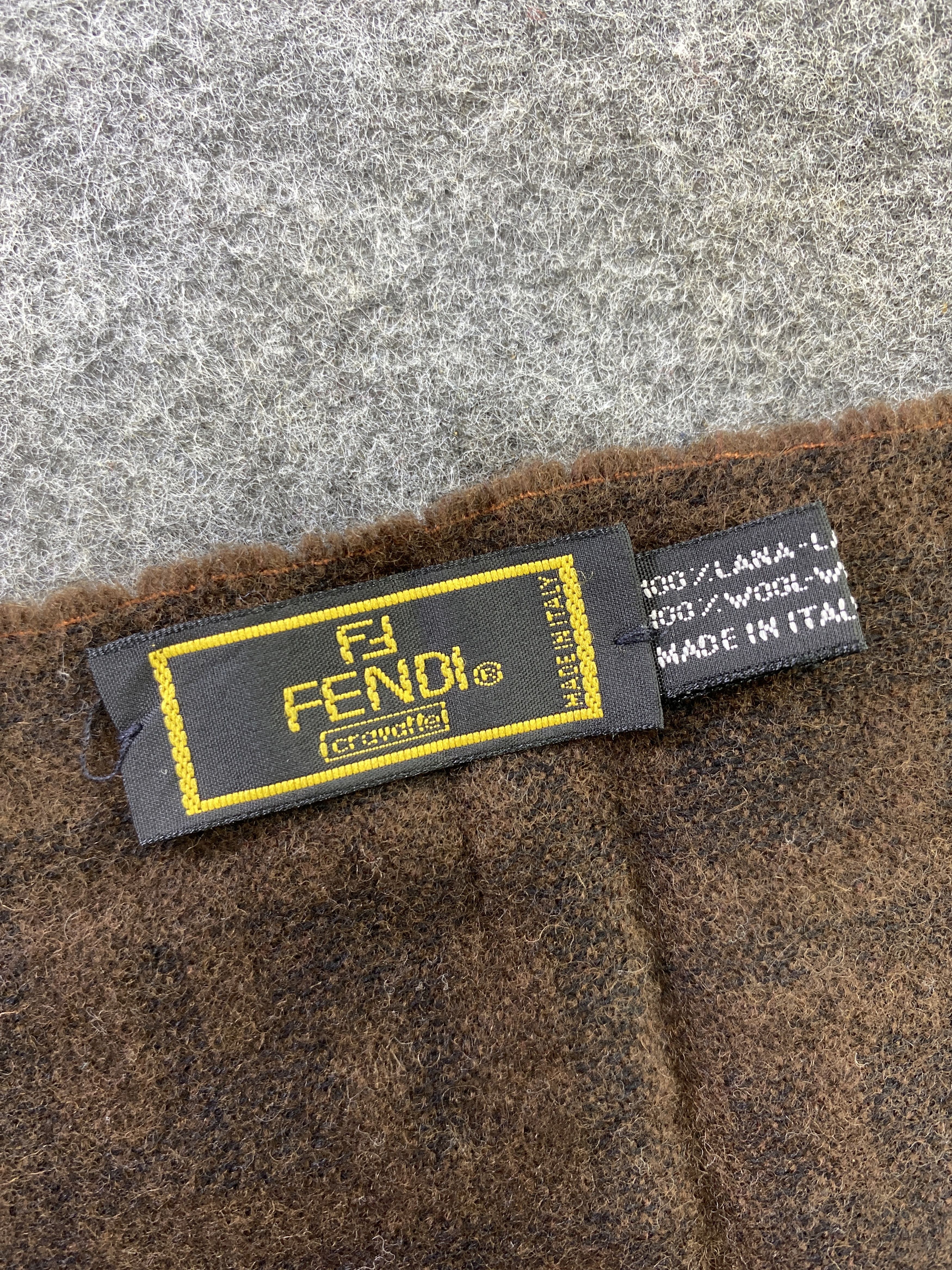 Fendi Vintage Fendi monogram Scarf/Muffler/Neckwear-T588 Size ONE SIZE - 5 Thumbnail