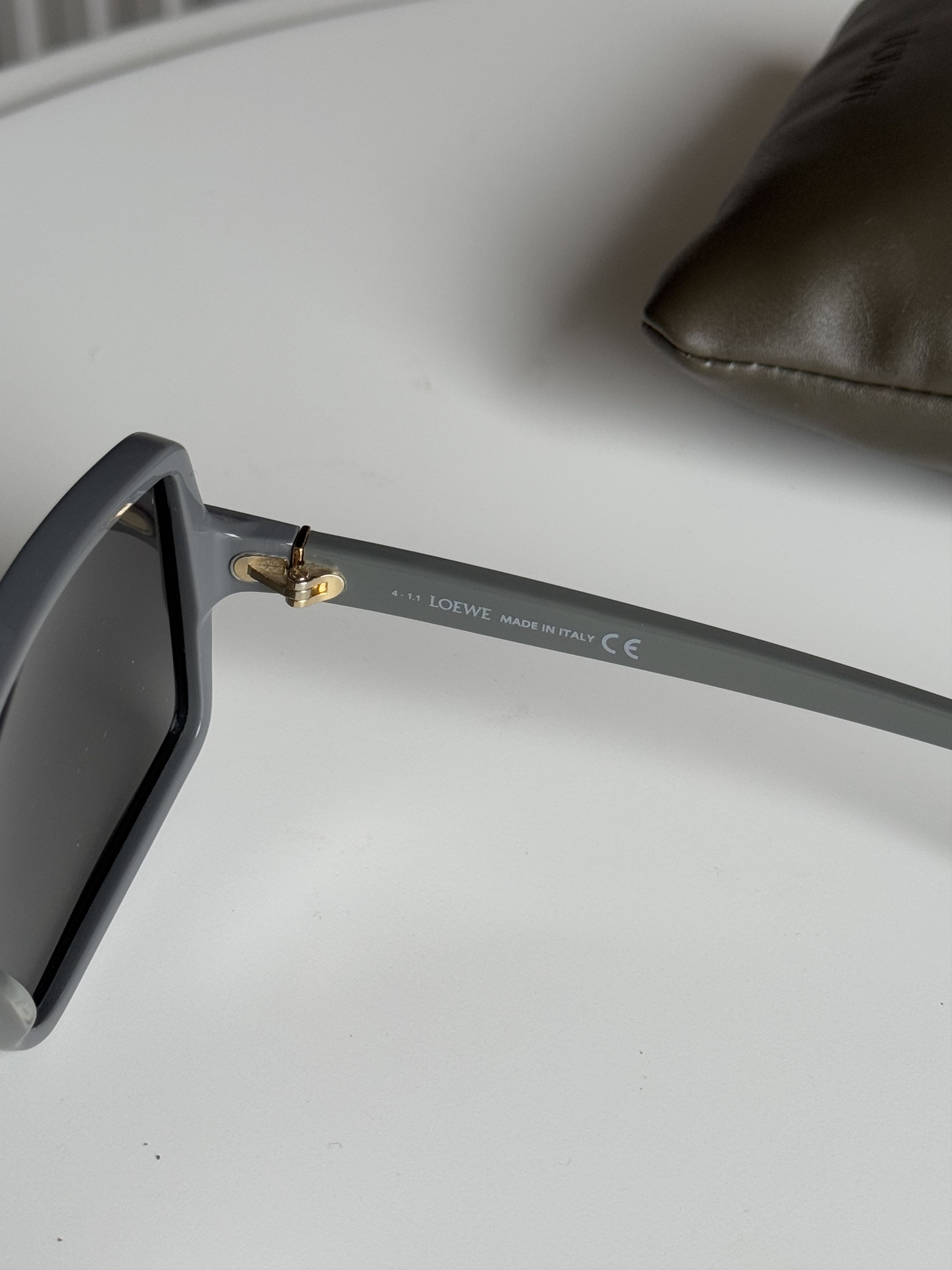 Loewe Loewe sunglasses Size ONE SIZE - 8 Thumbnail