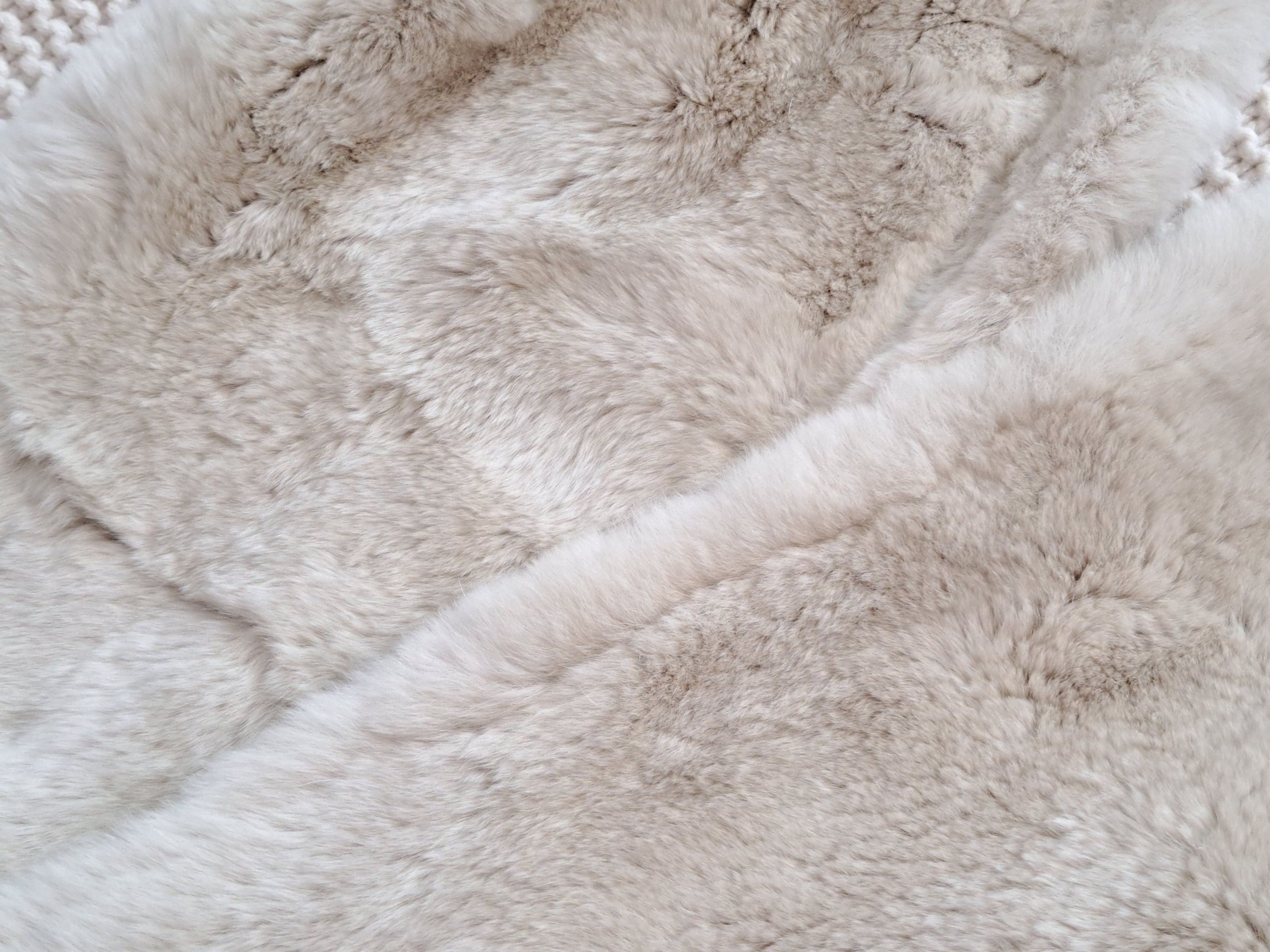 Peserico PESERICO real rabbit fur & knit-back vest. Size 46IT Size L / US 10 / IT 46 - 15 Thumbnail