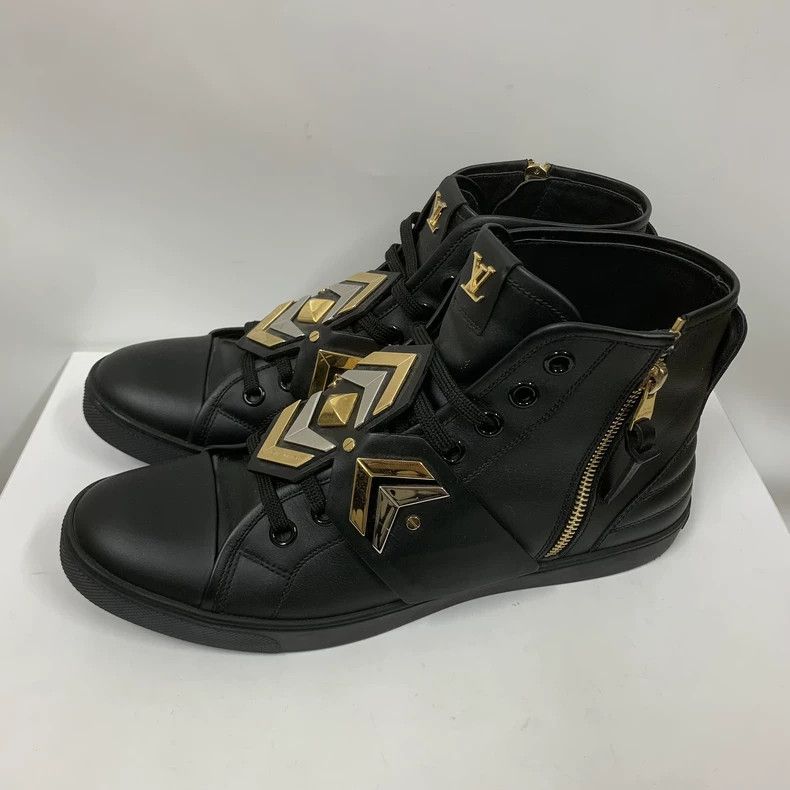 Louis Vuitton Louis Vuitton Gold Logo High Top Sneakers - dmc Size US 8 / EU 41 - 1 Thumbnail