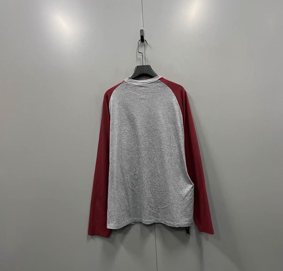 Miu Miu Miu Miu Color-block Embroidered Logo Long Sleeve J41 Size US L / EU 52-54 / 3 - 2 Thumbnail