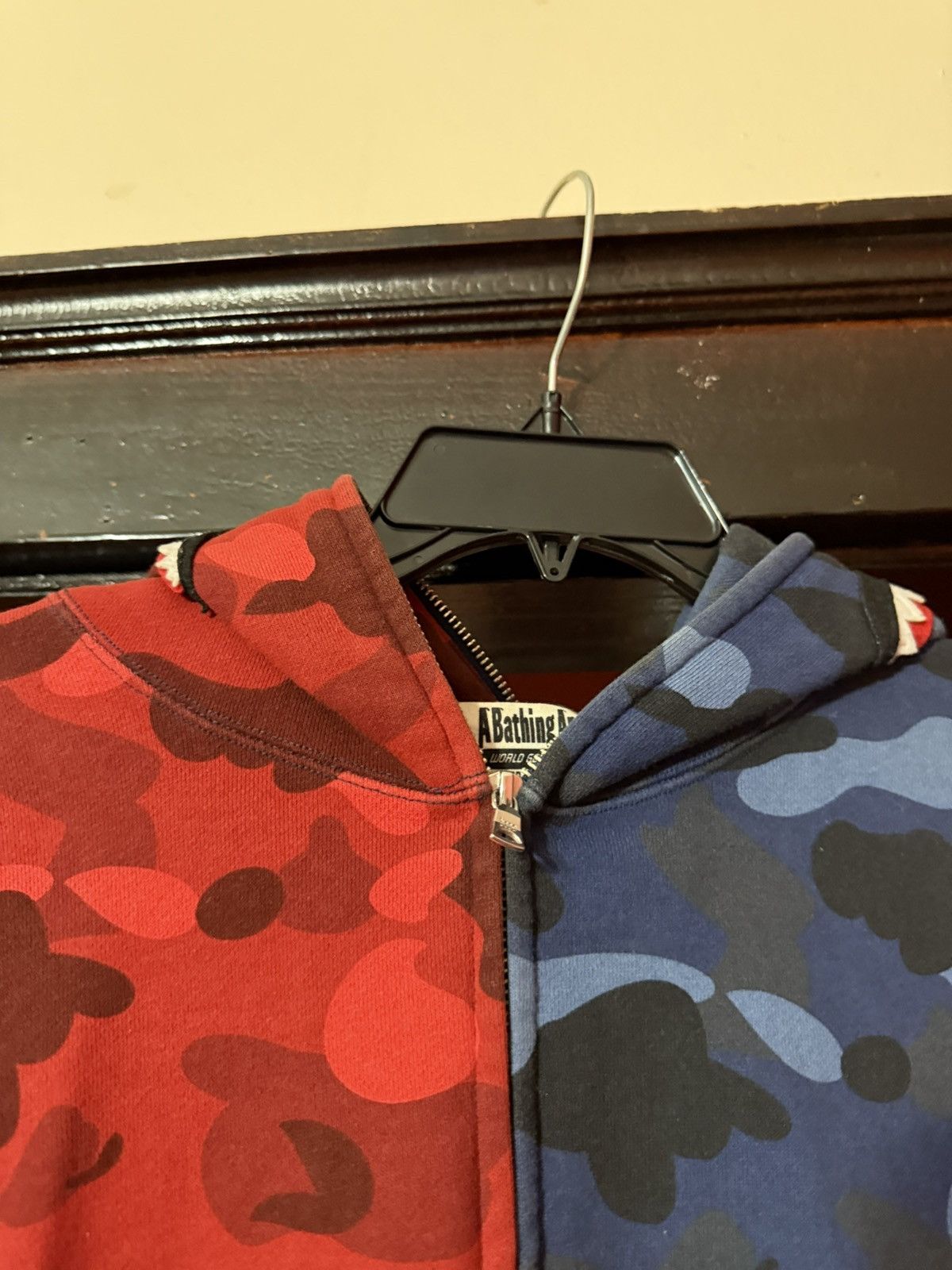 Bape Bape Red Camo Blue Camo Zip Up Size Large Size US L / EU 52-54 / 3 - 4 Thumbnail
