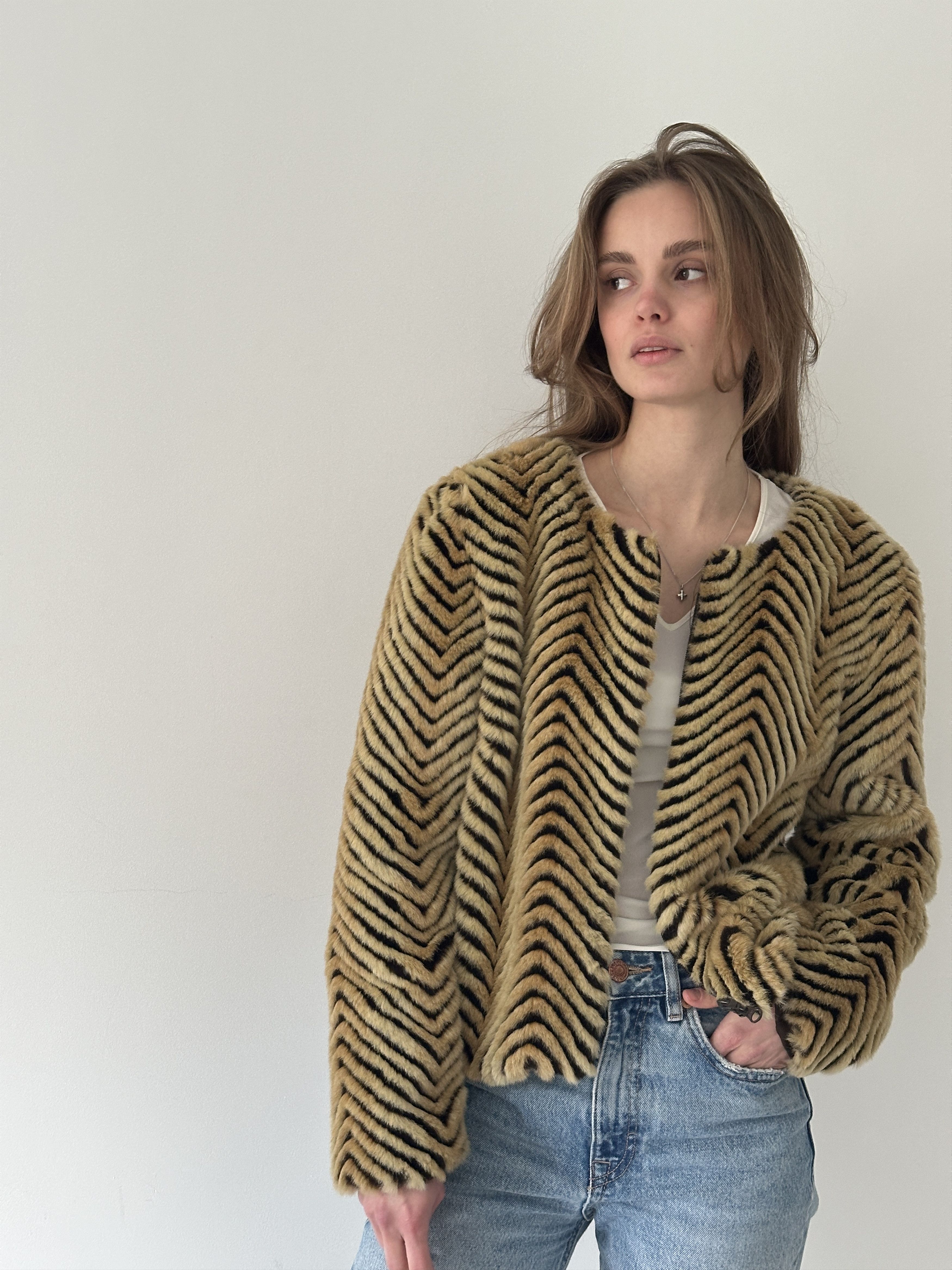 Joseph Ribkoff Joseph Ribkoff Acrylic Fur Coat Jacket Size L / US 10 / IT 46 - 2 Thumbnail