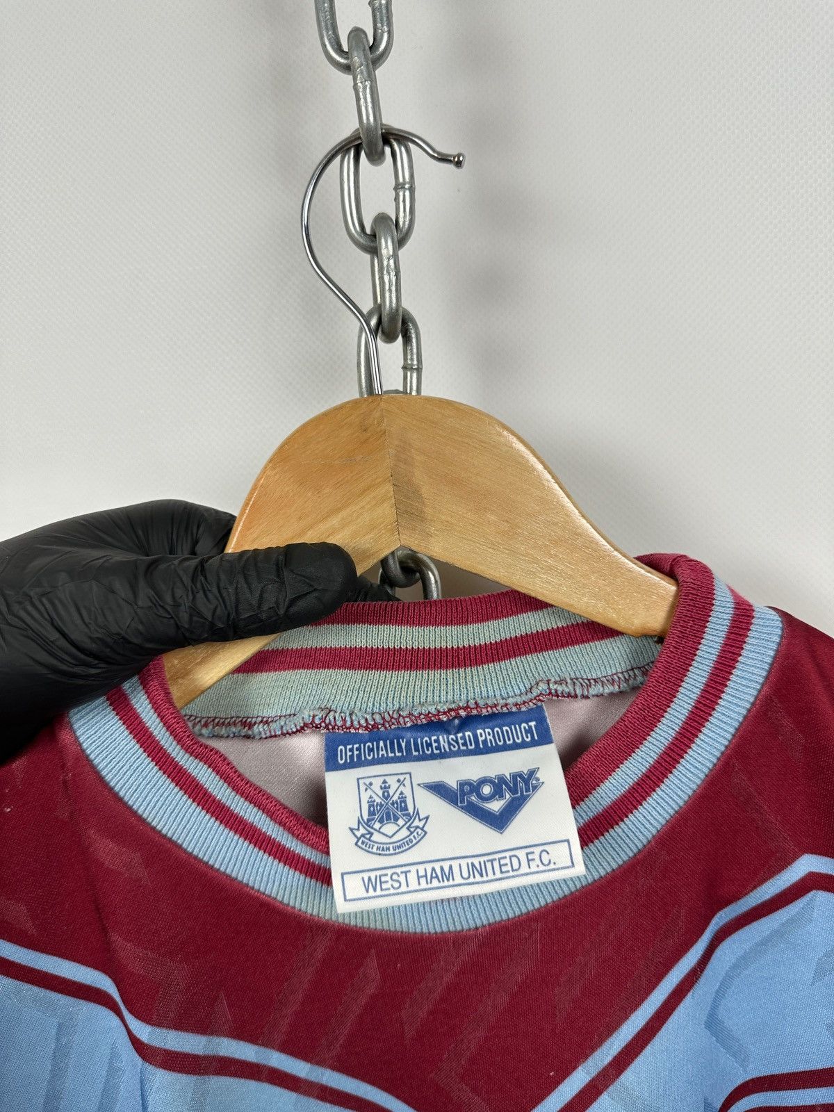 PONY 1993/1995 Vintage West Ham United Pony Home Soccer Jersey Size US M / EU 48-50 / 2 - 23 Thumbnail