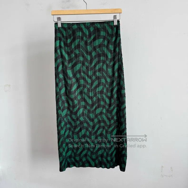 Issey Miyake Issey Miyake size:3 Color-Blocked Midi Skirt Size 22" - 2 Thumbnail