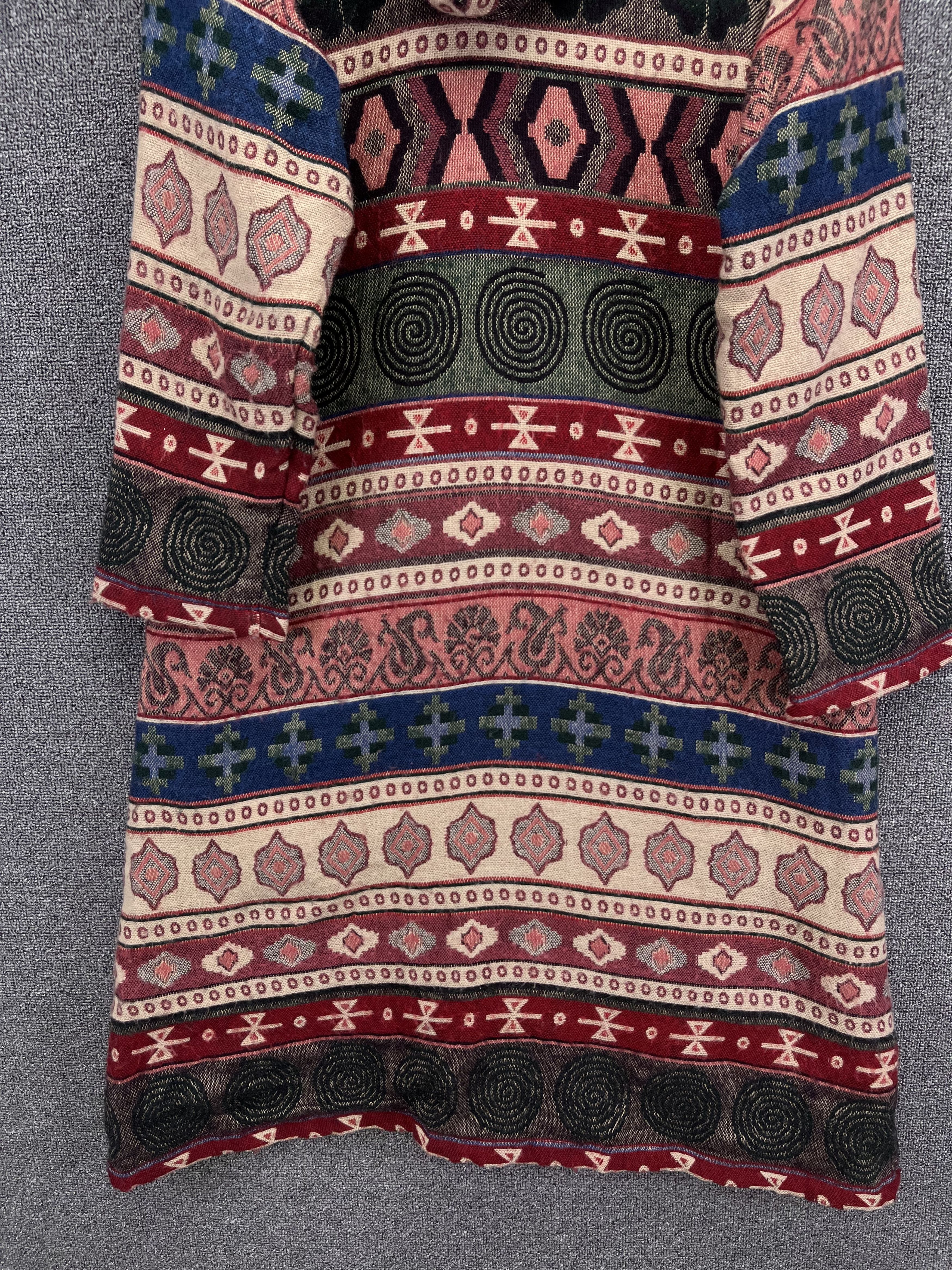 Japanese Brand Vintage Japanese Navajo x Native Hooded Jacket Size S / US 4 / IT 40 - 11 Thumbnail