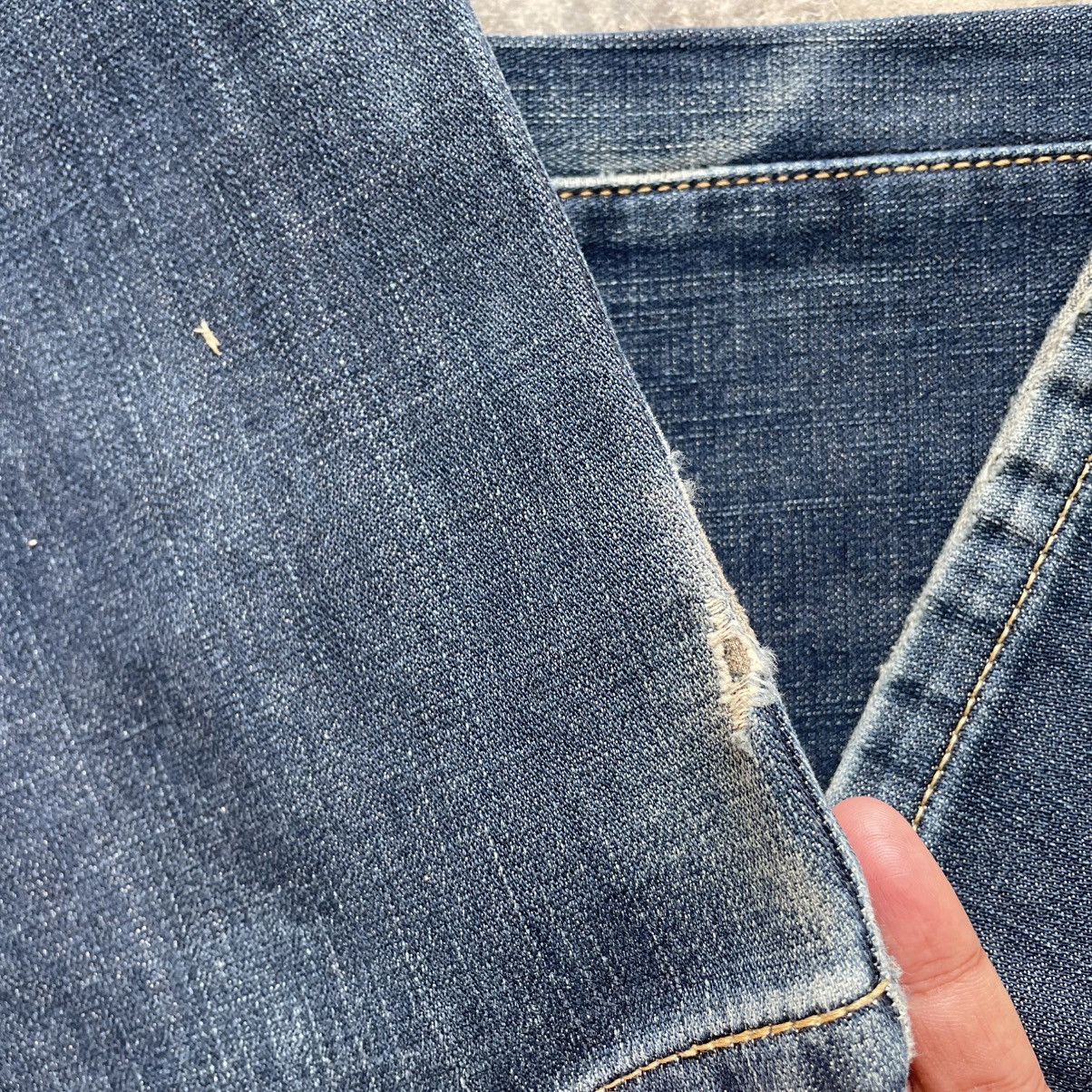 Wrangler 🔥Vintage Wrangler Stoned Washed Ripped Distress Denim Jeans Size US 31 - 8 Thumbnail