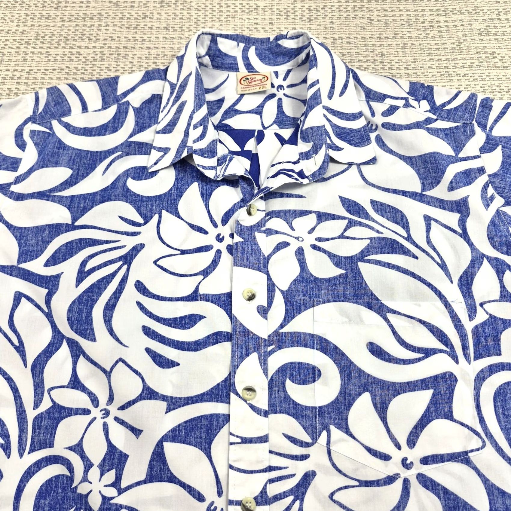 Vivobarefoot Go Barefoot Button Up Shirt Mens 2XL Blue Floral Hawaiian Aloha Short Sleeve Shirt Size US XXL / EU 58 / 5 - 4 Thumbnail
