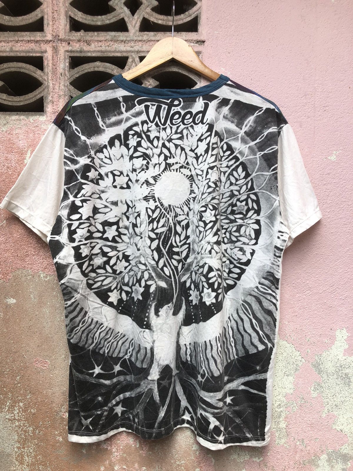 Japanese Brand OVP Weed Magical Tree Mirror Tshirt Size US XL / EU 56 / 4 - 2 Thumbnail