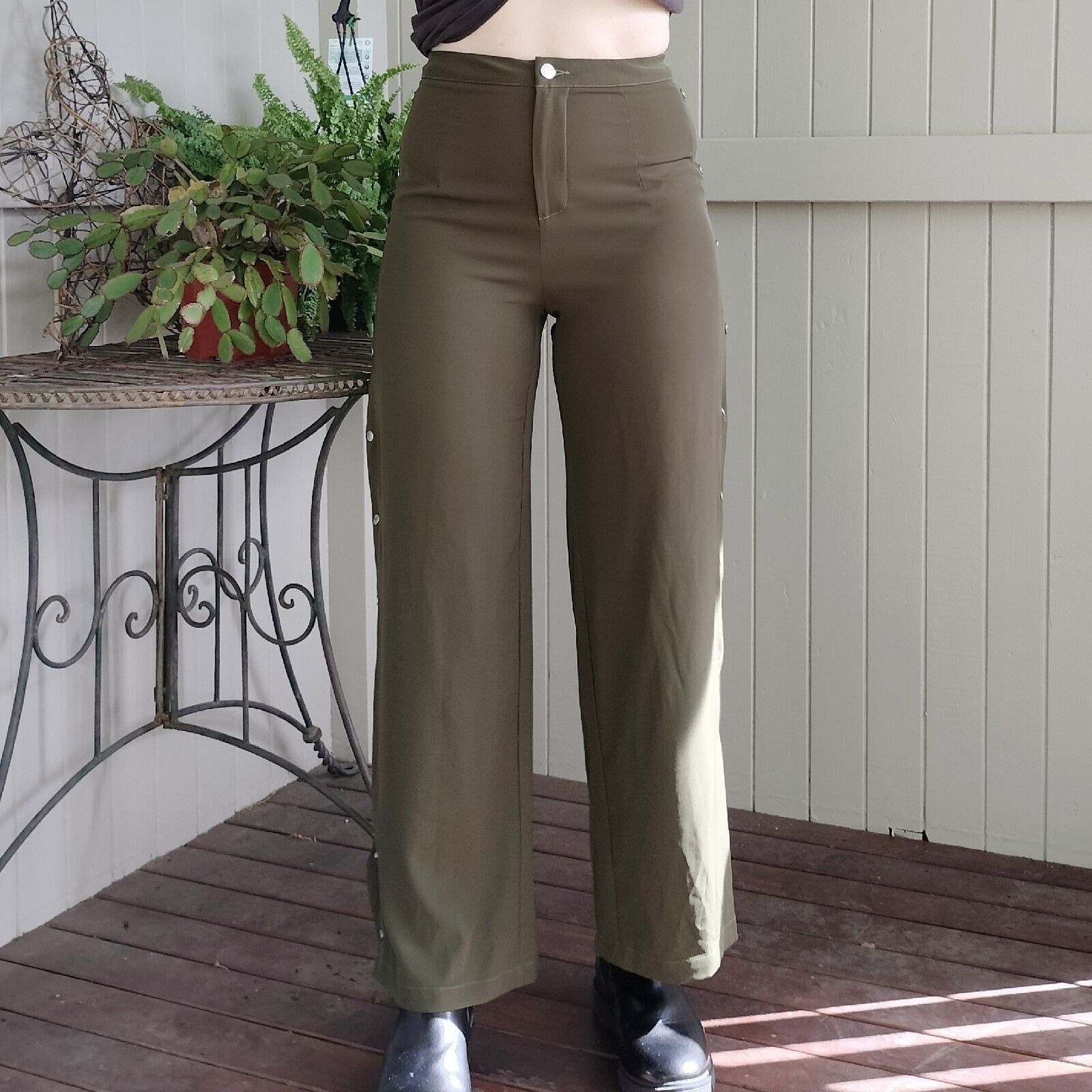 Designer Ava Pants Green Khaki High Waisted Straight Leg Snap Button Size 28" / US 6 / IT 42 - 2 Thumbnail