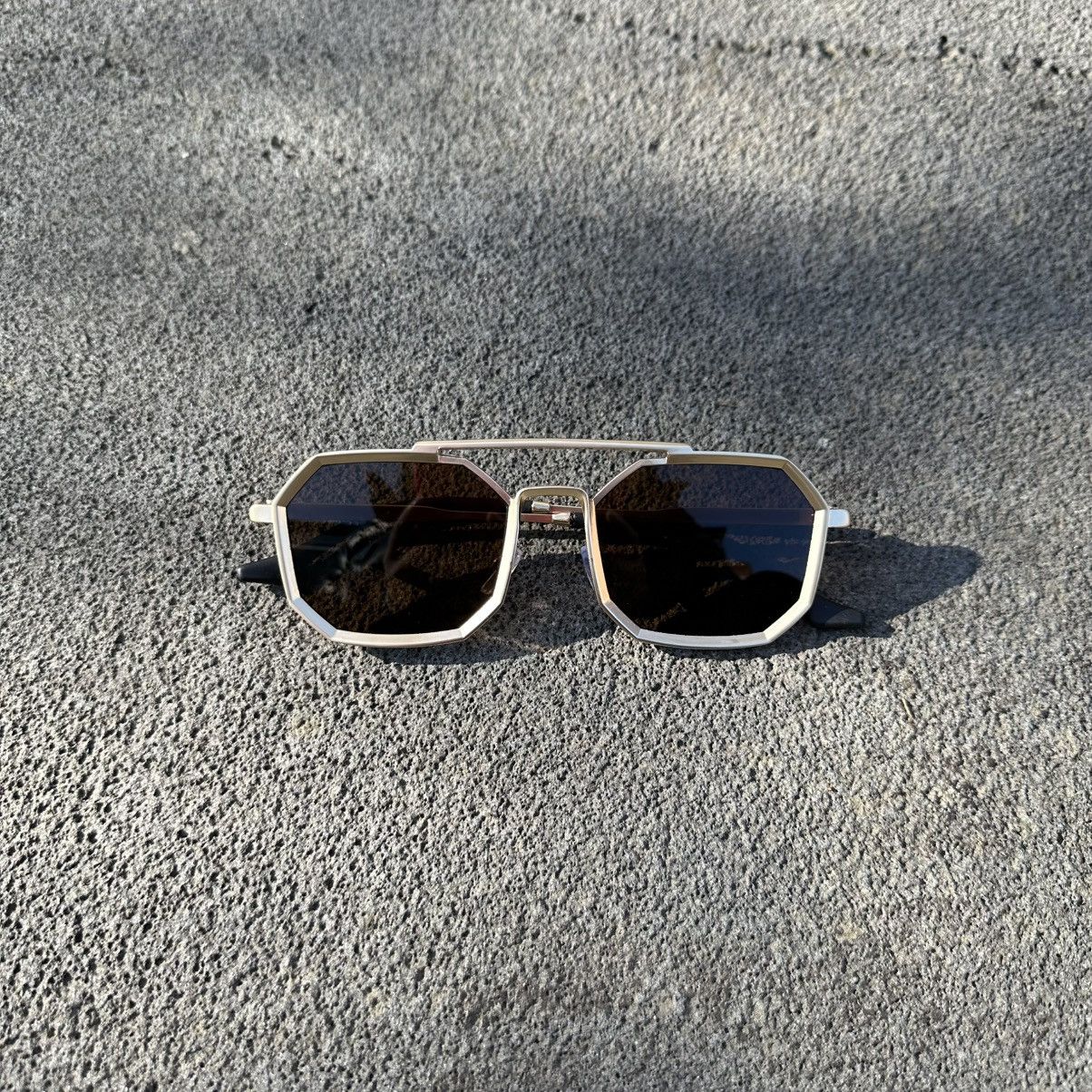 Other Y2K Unisex Sunglasses Retro Fashion Shades YT8830-03 Size ONE SIZE - 1 Thumbnail