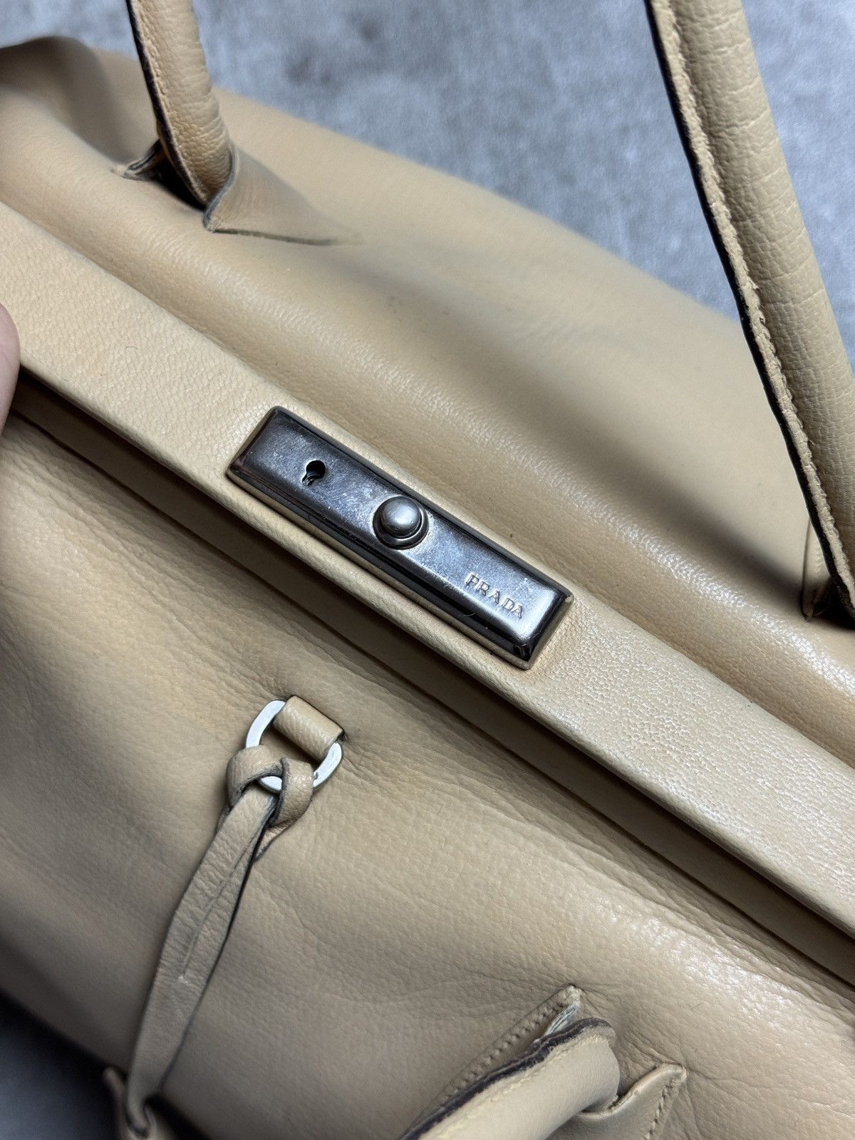 Prada Prada Vintage Beige Doctor Style Bag Size ONE SIZE - 15 Thumbnail
