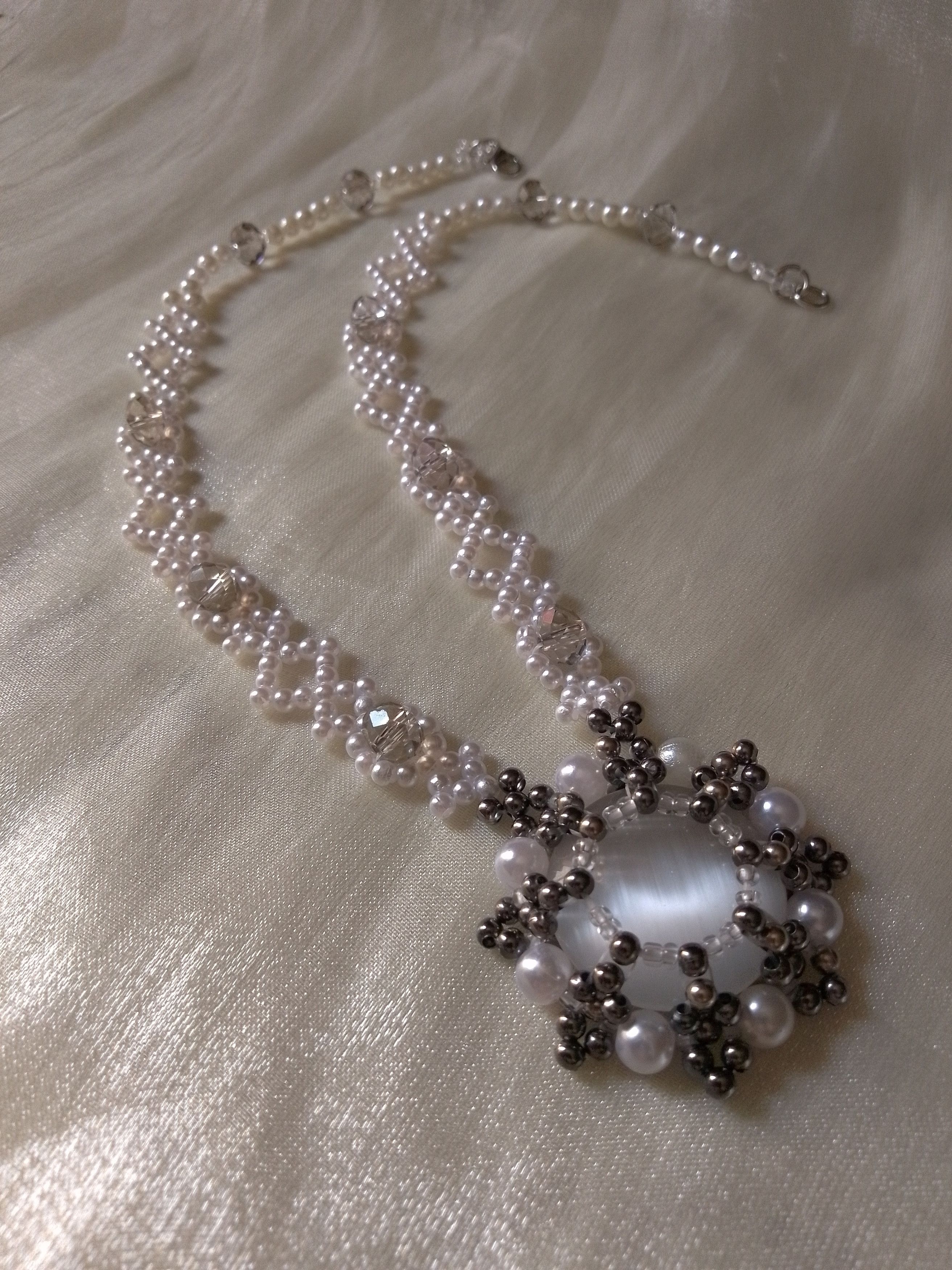 Handmade Necklace Medallion Cat eye gemstone Vintage style Size ONE SIZE - 9 Thumbnail