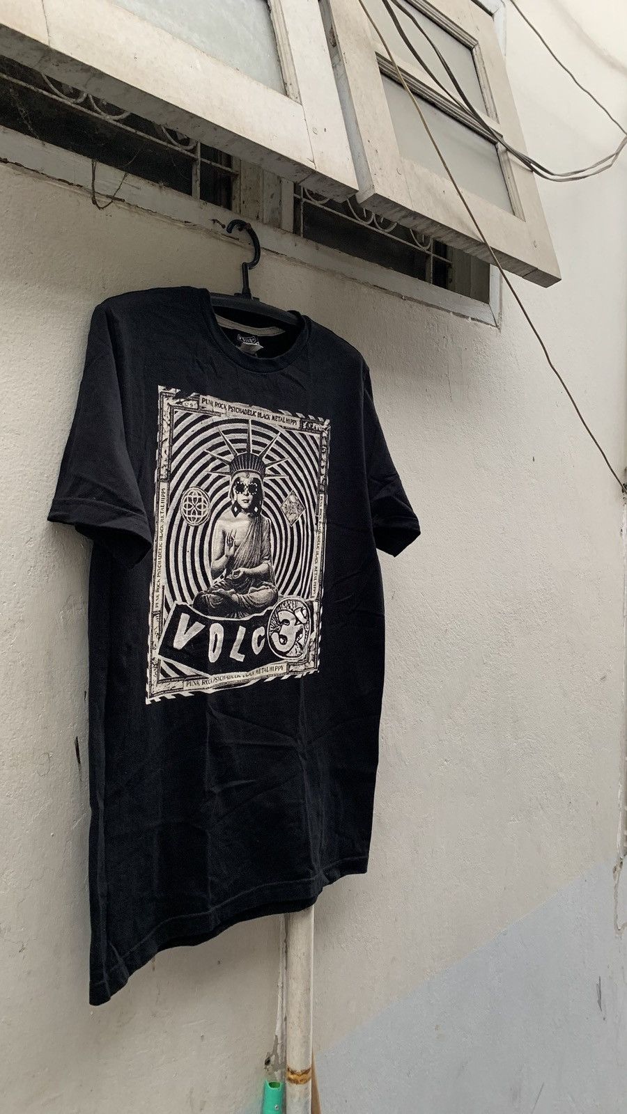 Other VOLCOM Psychedelic Buddha 00s 🕉️ Size US M / EU 48-50 / 2 - 8 Thumbnail