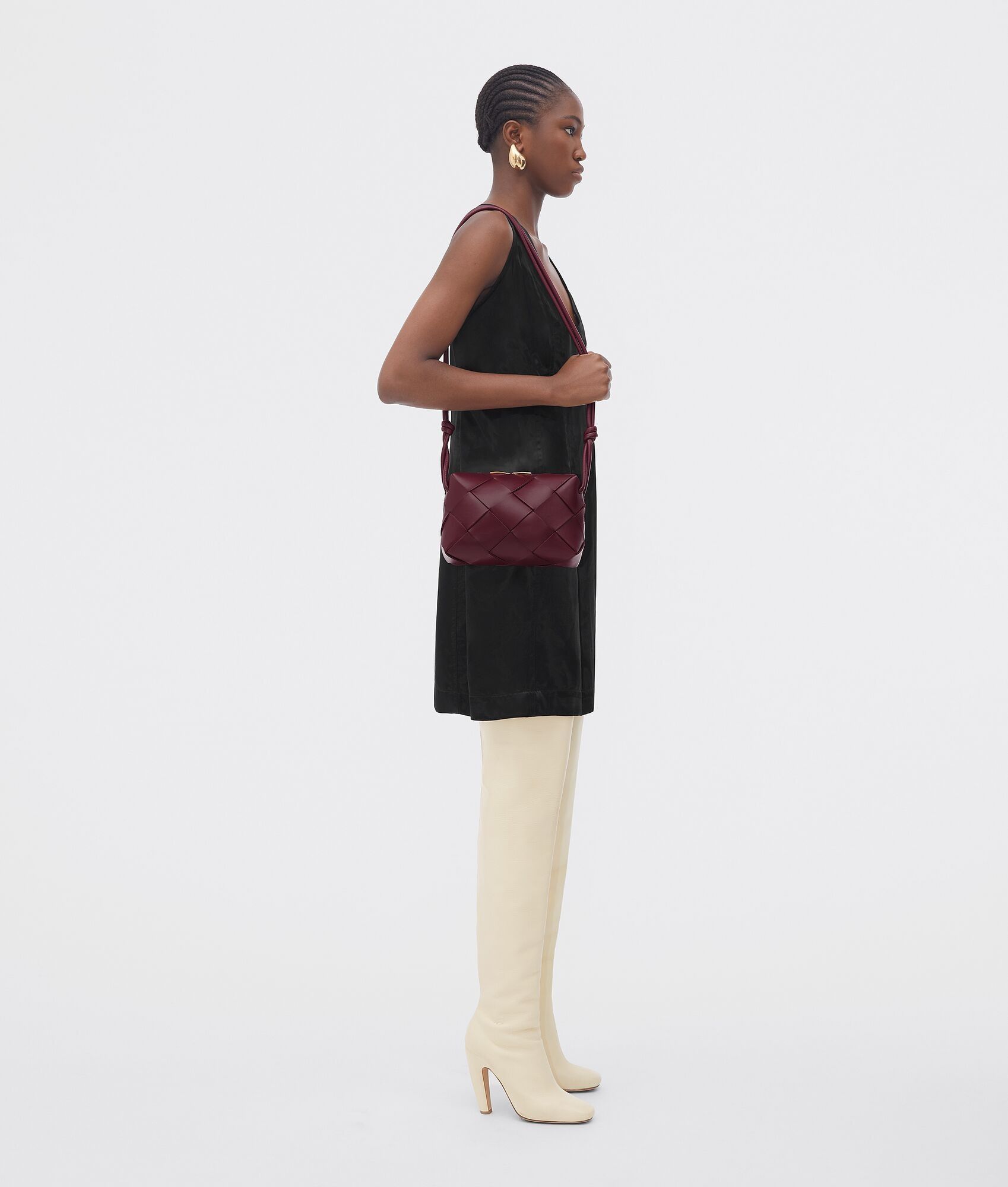 Bottega Veneta o1n1vont0325 Size: OS / Small Cassette Camera Bag Burgundy Size ONE SIZE - 5 Thumbnail