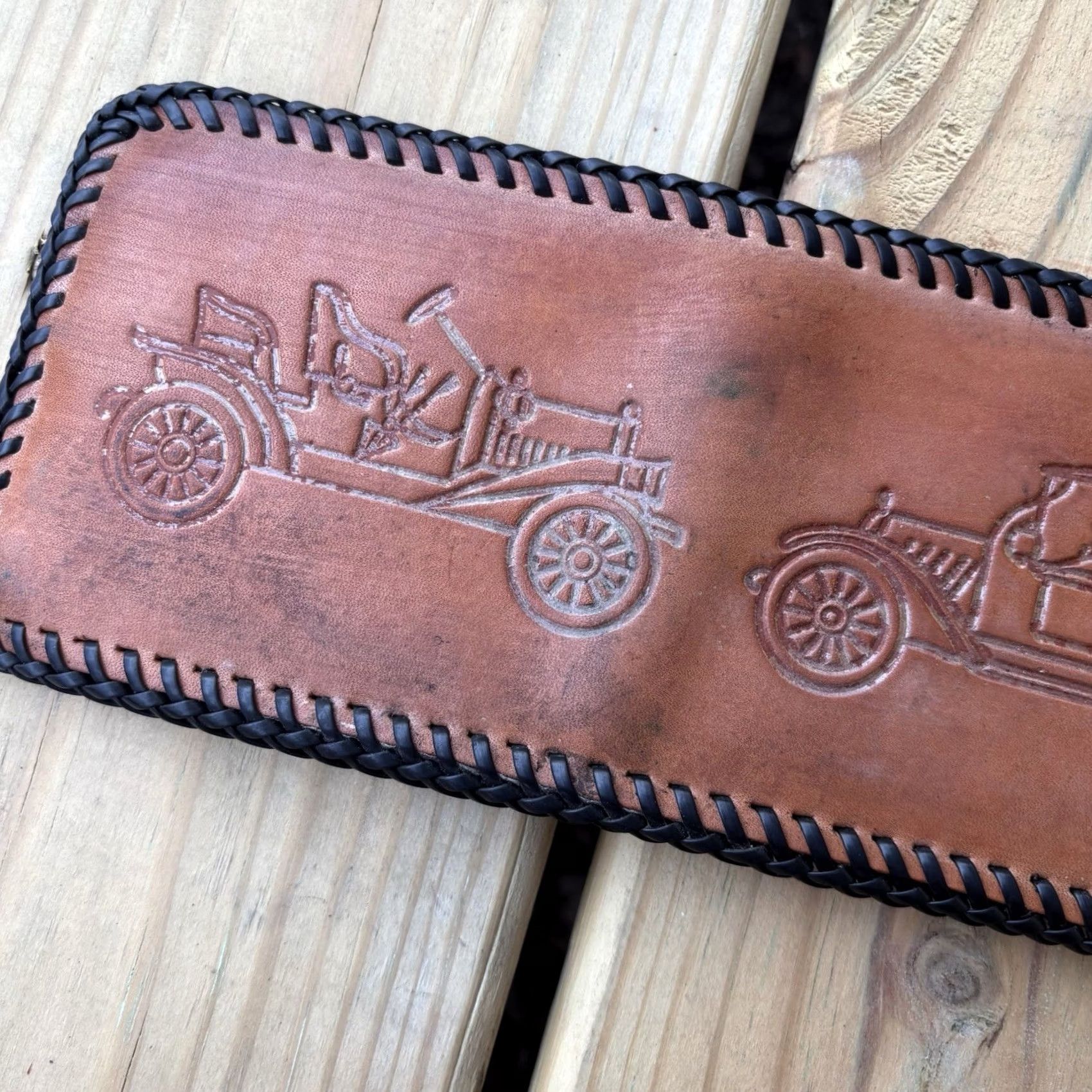 Vintage VINTAGE Leather Wallet Hand Tooled Bi-Fold Handmade Whipstitch Tractor Farmer Men Brown Wallet Size ONE SIZE - 2 Thumbnail