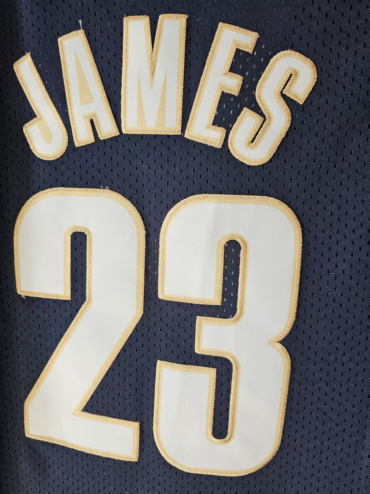 NBA Cleveland Cavaliers 23 LeBron James Jersey Stitched Size US M / EU 48-50 / 2 - 4 Thumbnail