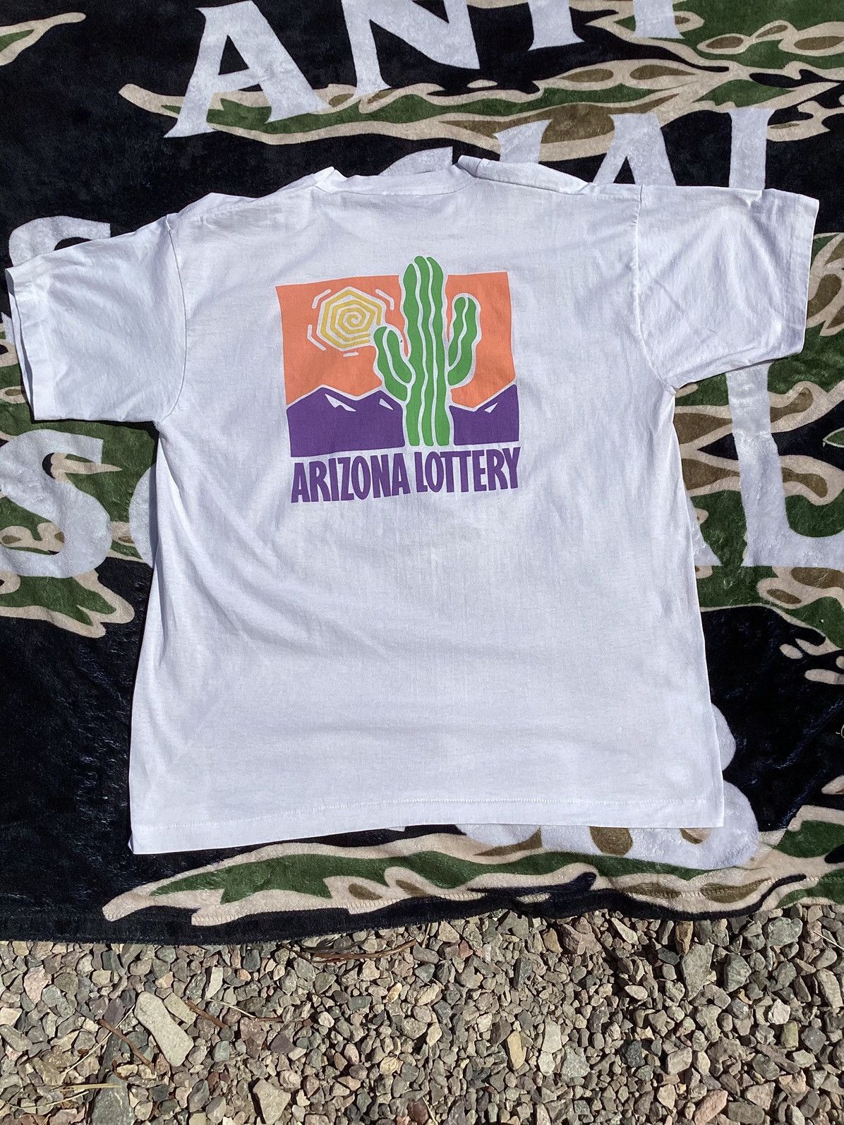 Fruit Of The Loom Vintage 90s Arizona lottery single stitch USA made T-shirt Size US XL / EU 56 / 4 - 1 Thumbnail