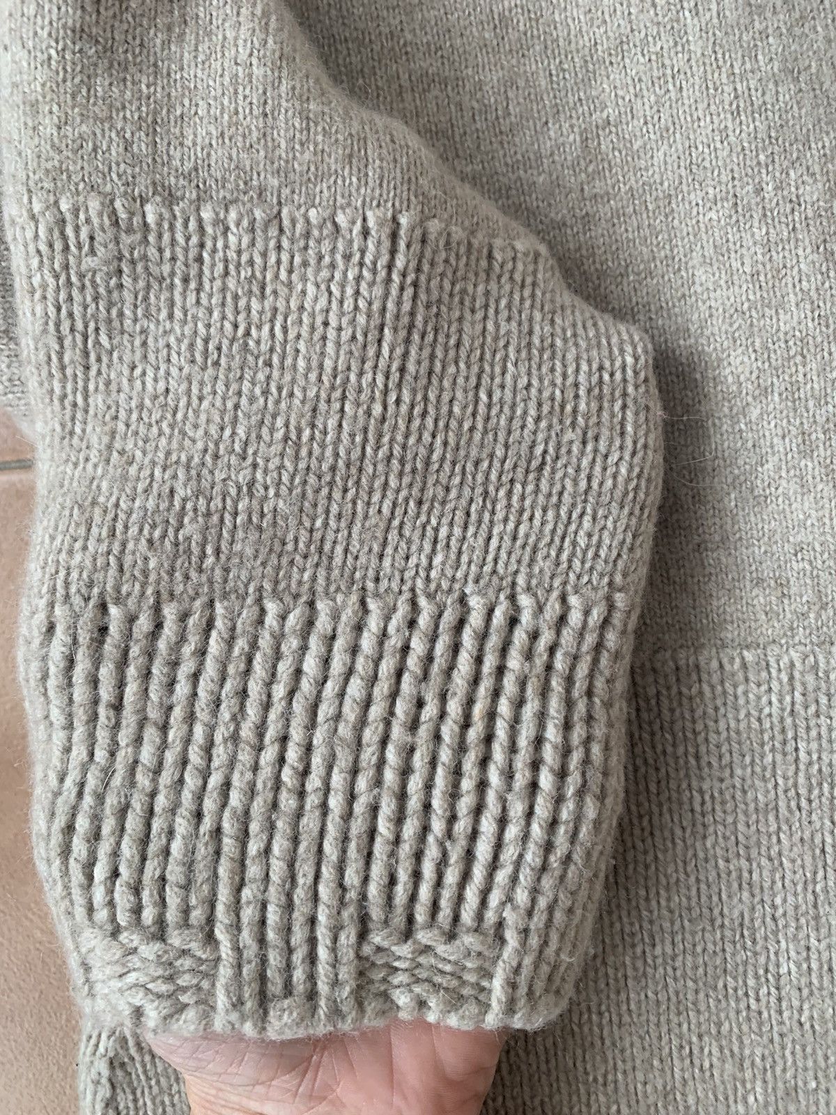 Valentino Valentino Beige Chunky Knit – Cashmere, Angora & Wool Blend Size S / US 4 / IT 40 - 14 Thumbnail
