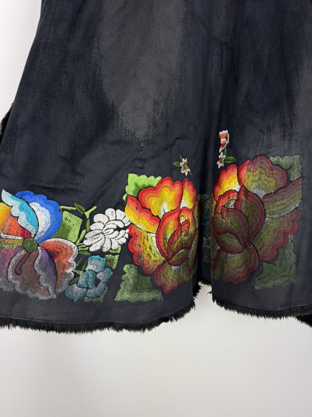 Custo Barcelona Custo Barcelona Floral Embroidery Faux Fur Coat Size M / US 6-8 / IT 42-44 - 8 Thumbnail