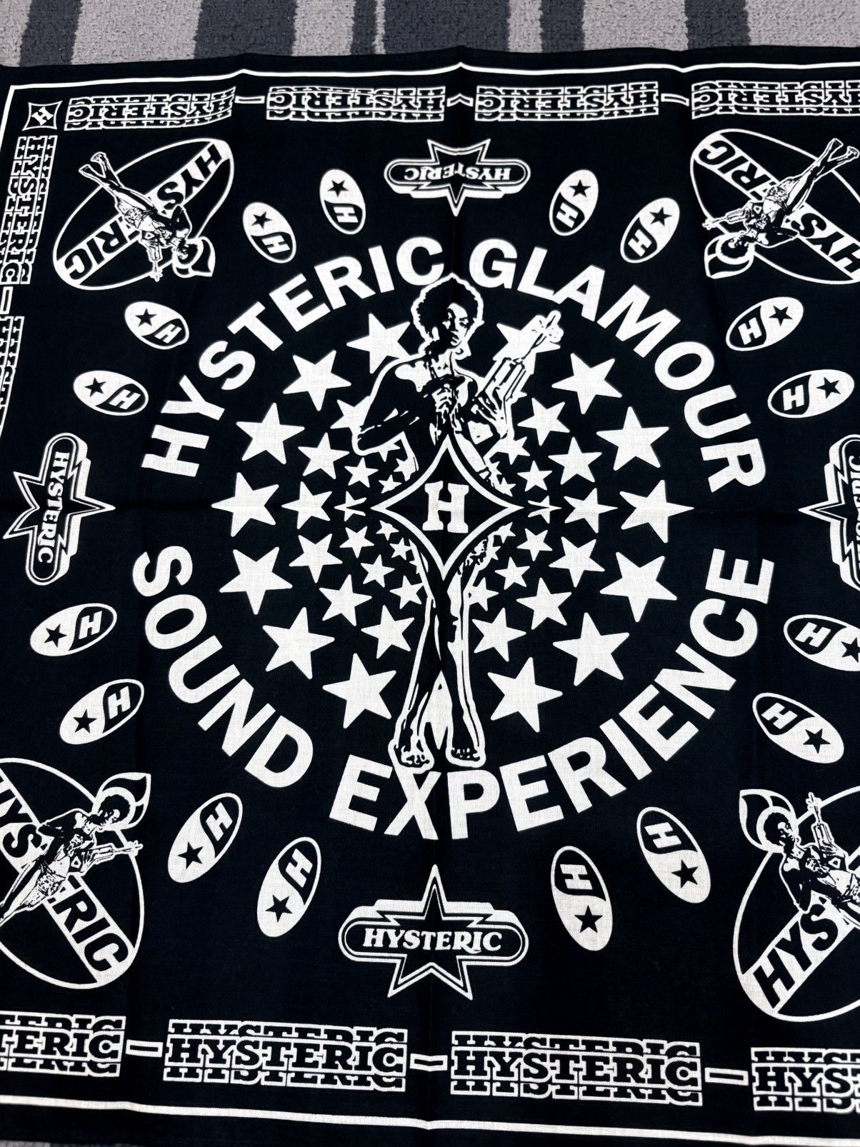 Hysteric Glamour HYSTERIC GLAMOUR SOUND EXPERIENCE BANDANA BNWT Size ONE SIZE - 3 Thumbnail