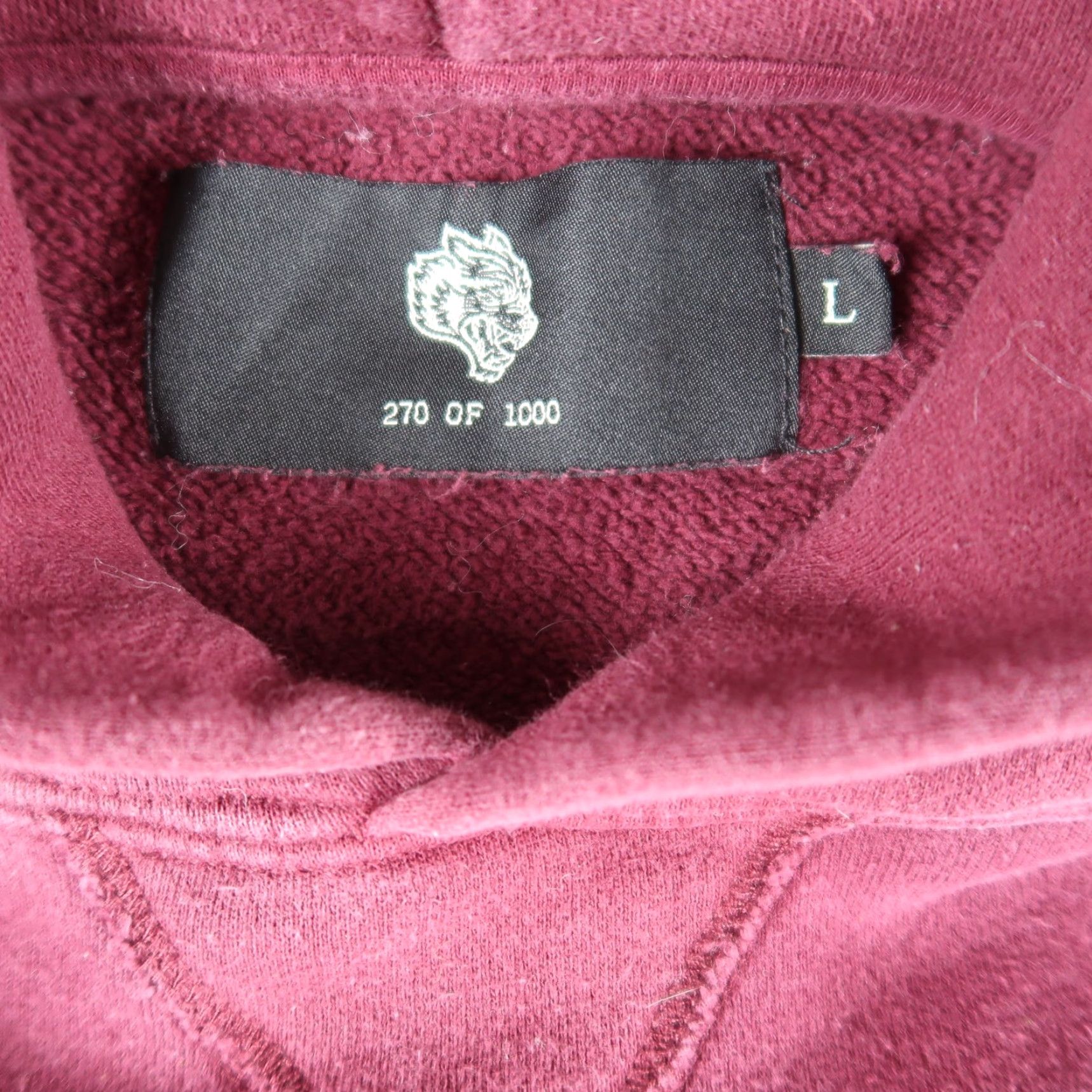 Darc Sport Darc Sport Wolves Club Hoodie Burgundy L Mens Pullover Graphic Print Sweatshirt 90s Sports Theme Size US L / EU 52-54 / 3 - 4 Thumbnail
