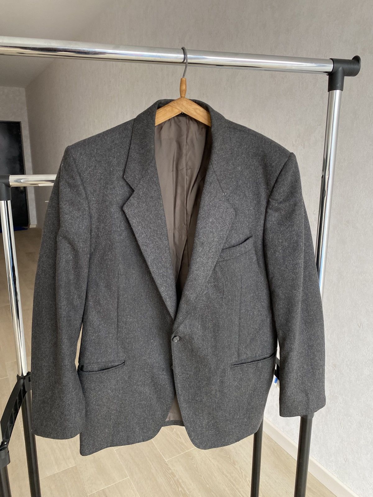 Vintage × Yves Saint Laurent Yves Saint Laurent blazer Size 42L - 1 Thumbnail