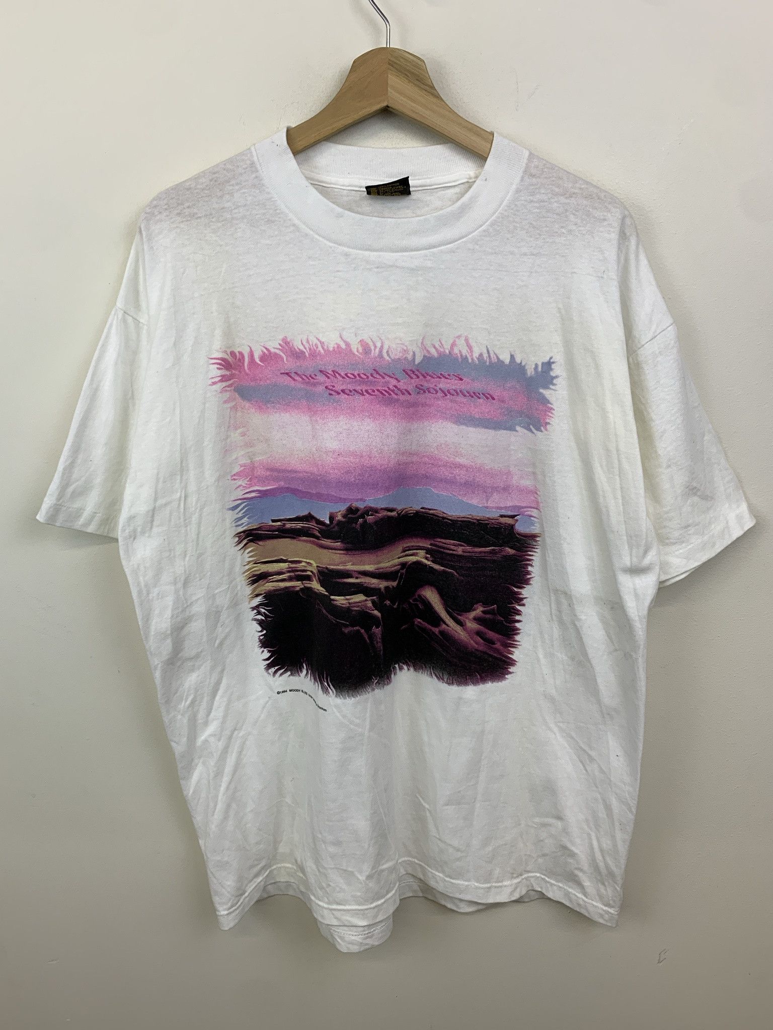 Other Vintage 1980s Moody Blues Singel Stitch Tee Size XL Size US XL / EU 56 / 4 - 1 Thumbnail