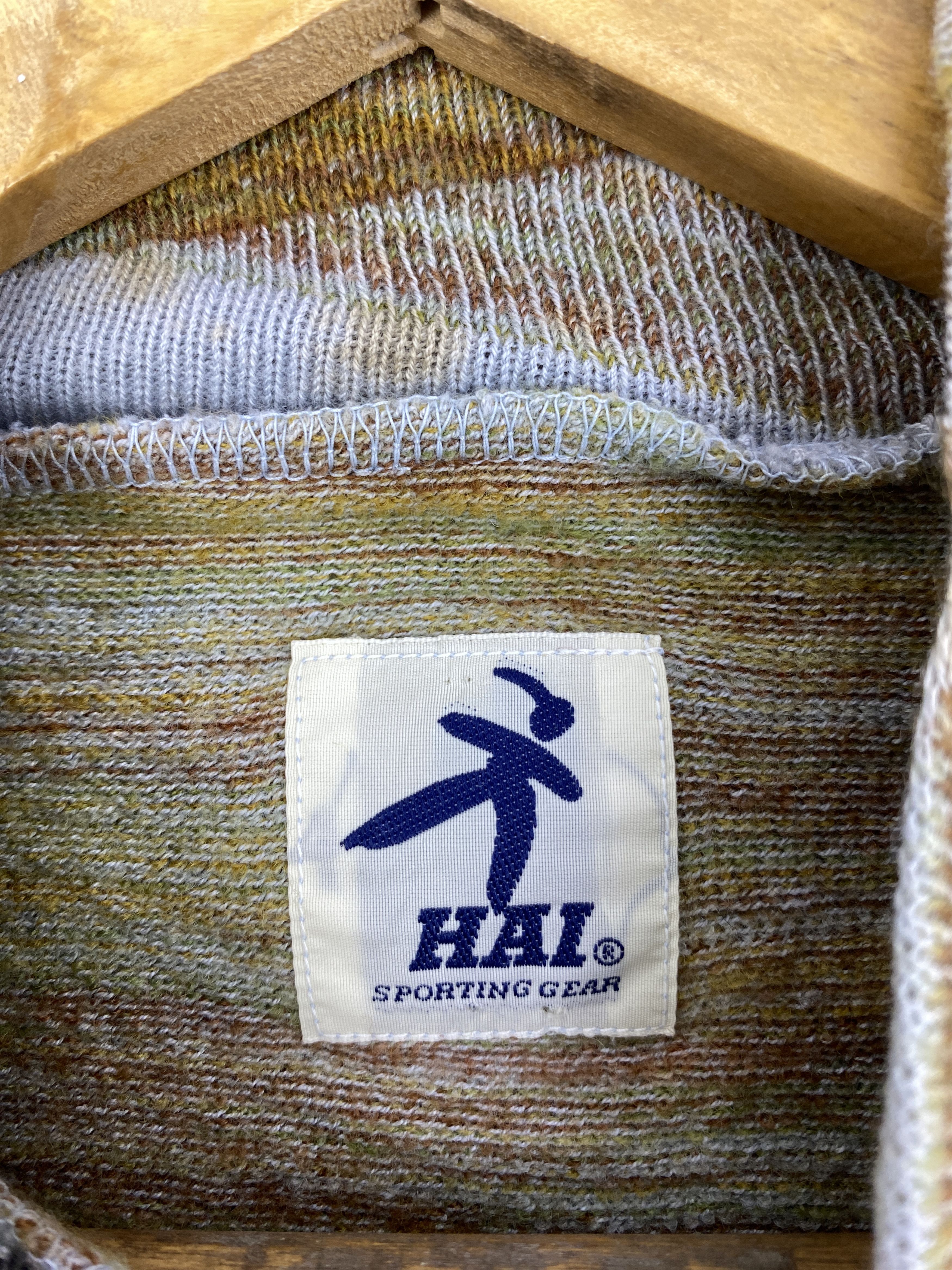 Hai Sporting Gear × Issey Miyake × Vintage Vintage Hai Sporting Gear Issey Miyake Sweatshirt SH0034 Size US M / EU 48-50 / 2 - 5 Thumbnail